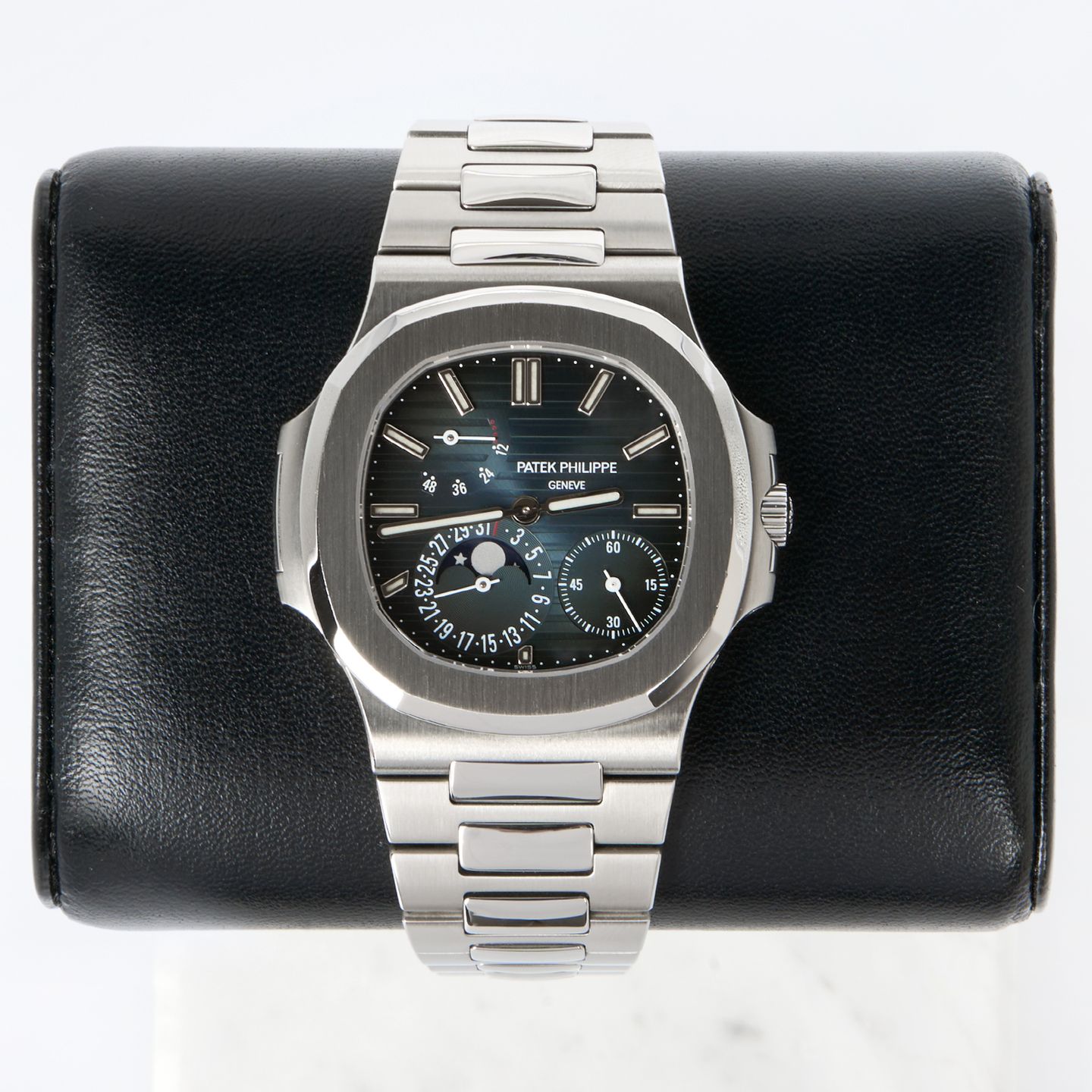 Patek Philippe Nautilus 5712/1A-001 - (1/1)