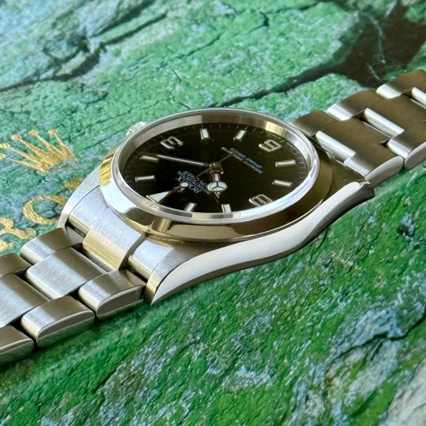 Rolex Explorer 114270 (2004) - Black dial 36 mm Steel case (6/8)