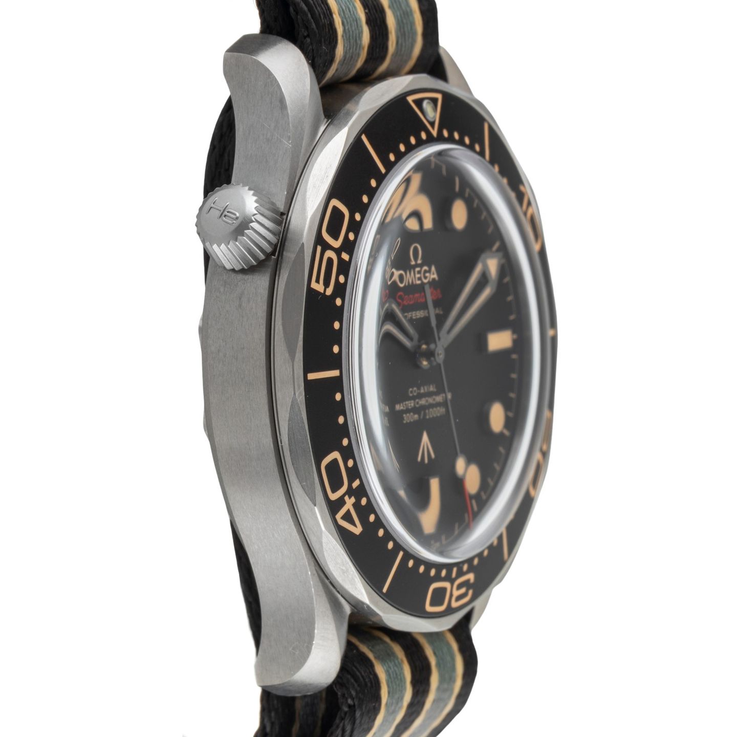 Omega Seamaster Diver 300 M 210.92.42.20.01.001 (Unknown (random serial)) - Brown dial 42 mm Titanium case (7/8)