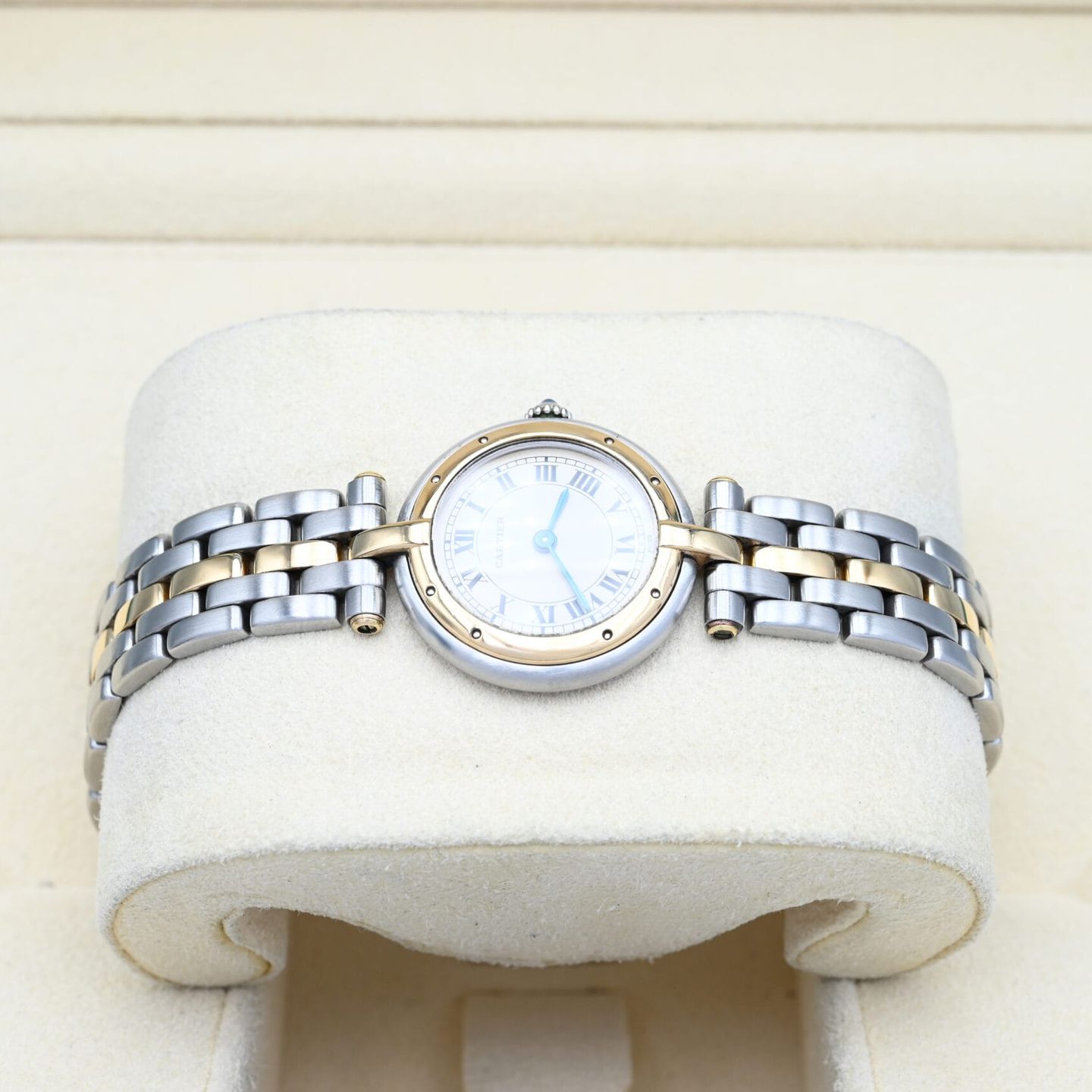 Cartier Panthère 1057920 (Unknown (random serial)) - White dial 24 mm Gold/Steel case (3/8)