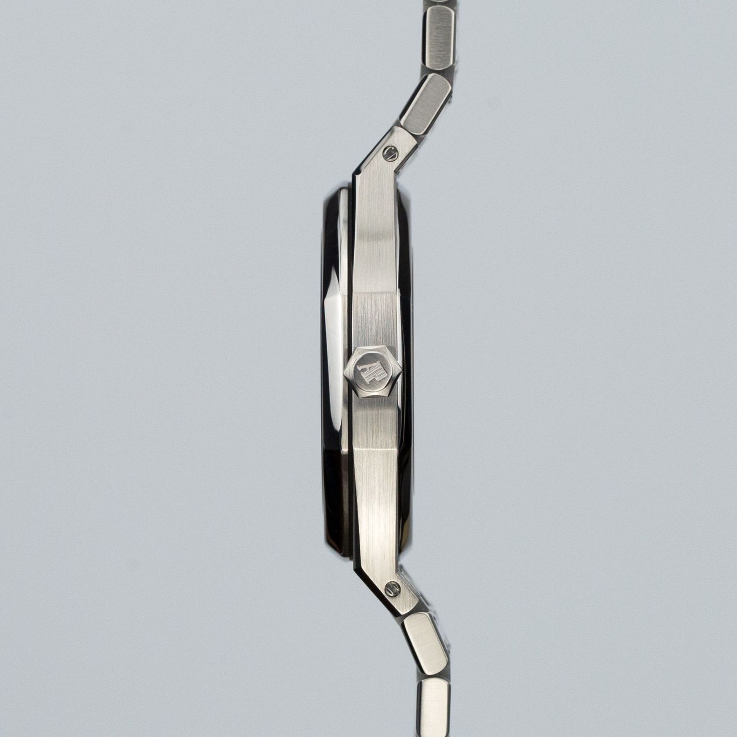 Audemars Piguet Royal Oak Selfwinding 15300ST.OO.1220ST.01 (Unknown (random serial)) - Silver dial 39 mm Steel case (5/8)