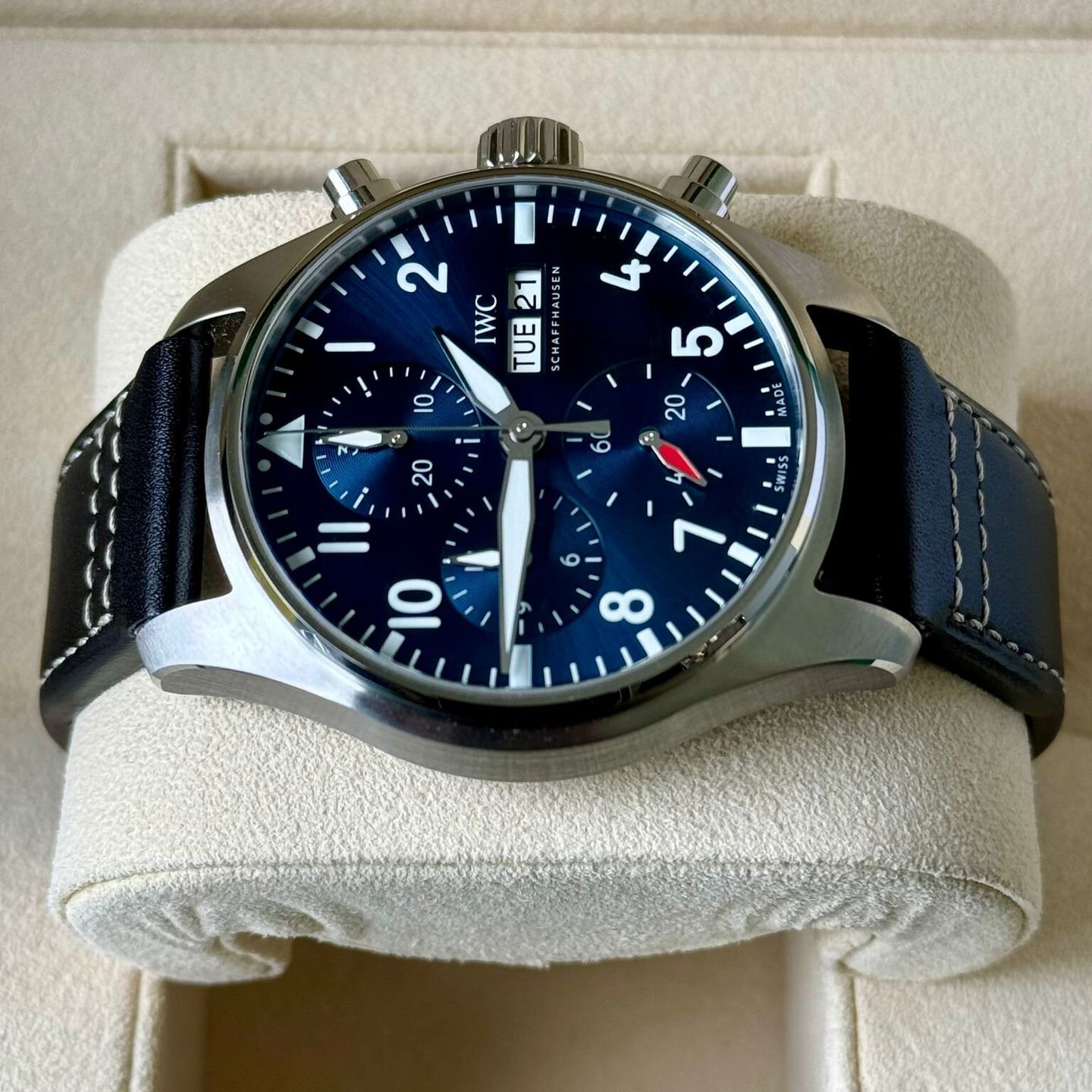 IWC Pilot Chronograph IW388101 (2023) - Blue dial 41 mm Steel case (5/7)