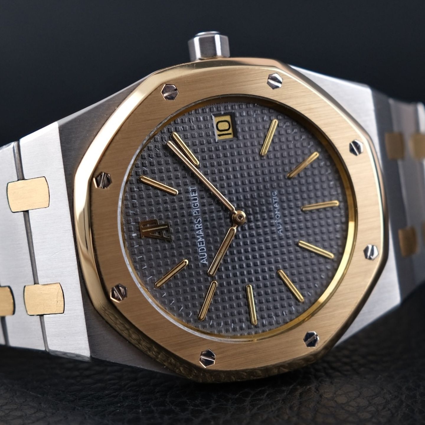 Audemars Piguet Royal Oak Jumbo 5402SA - (2/8)