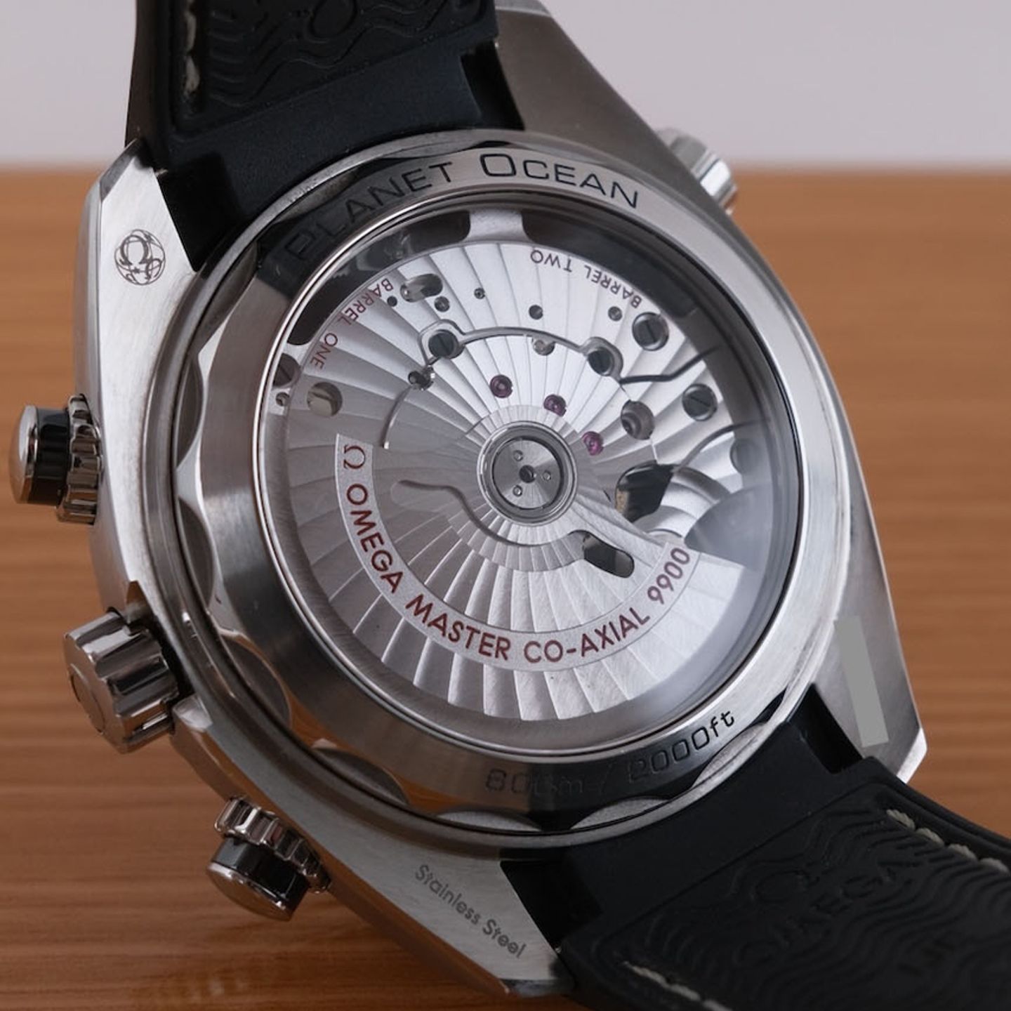 Omega Seamaster Planet Ocean Chronograph 215.33.46.51.01.001 (2020) - Zwart wijzerplaat 46mm Staal (2/8)