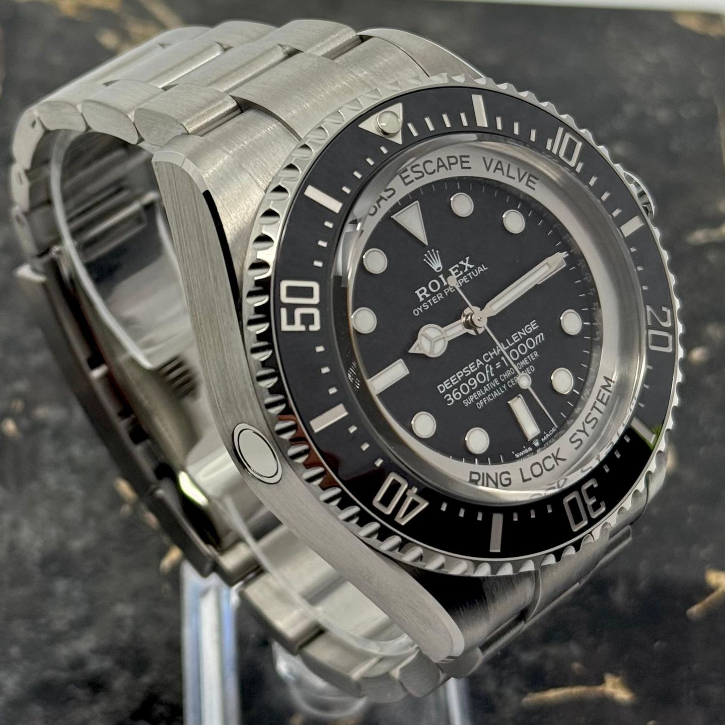 Rolex Sea-Dweller Deepsea 126067 (2025) - Zwart wijzerplaat 50mm Titanium (8/8)