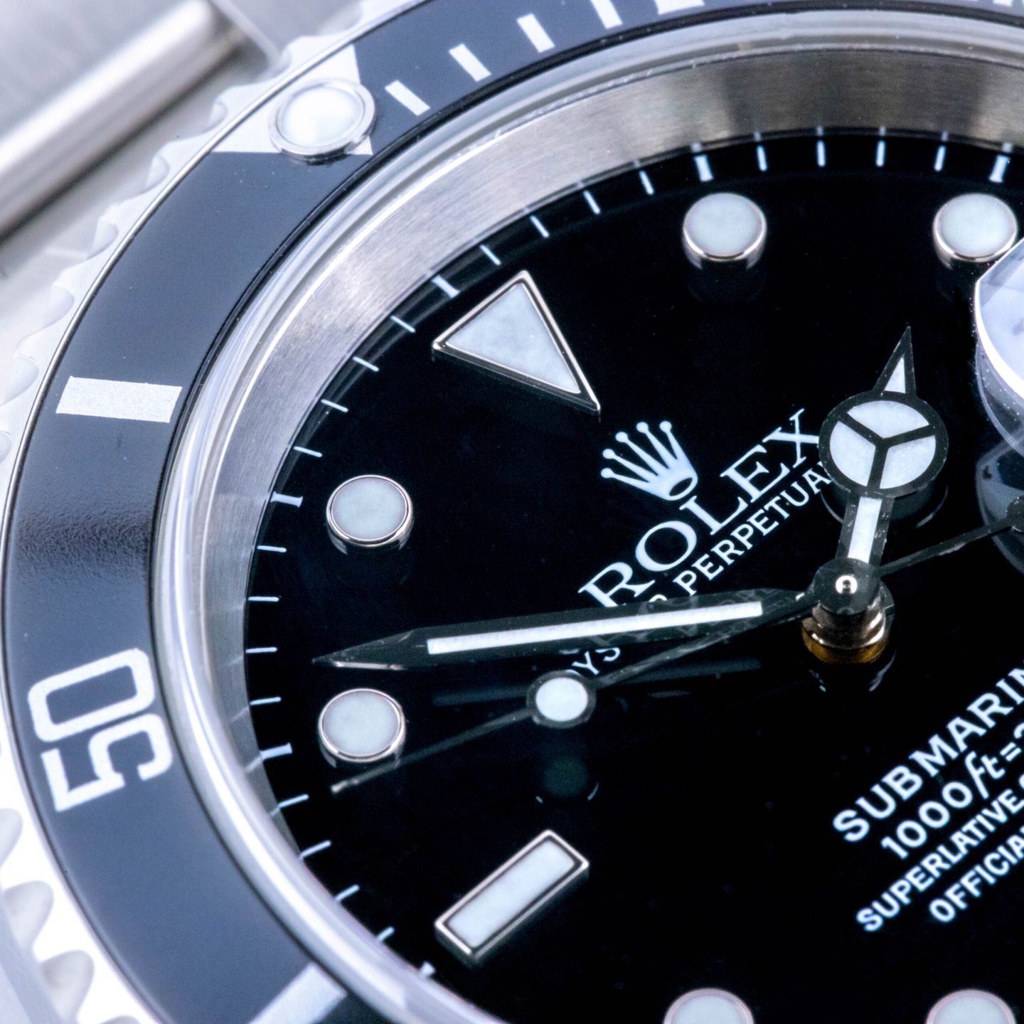 Rolex Submariner Date 16610 (1996) - Zwart wijzerplaat 40mm Staal (2/8)