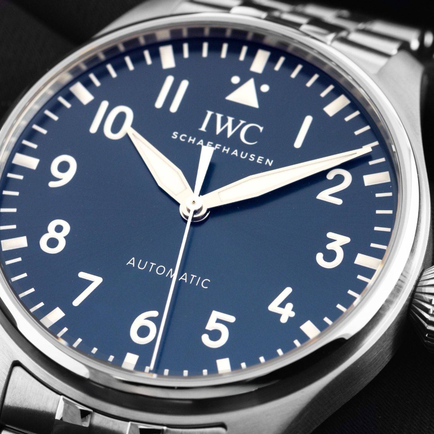 IWC Big Pilot IW329304 (2024) - Blue dial 43 mm Steel case (3/7)