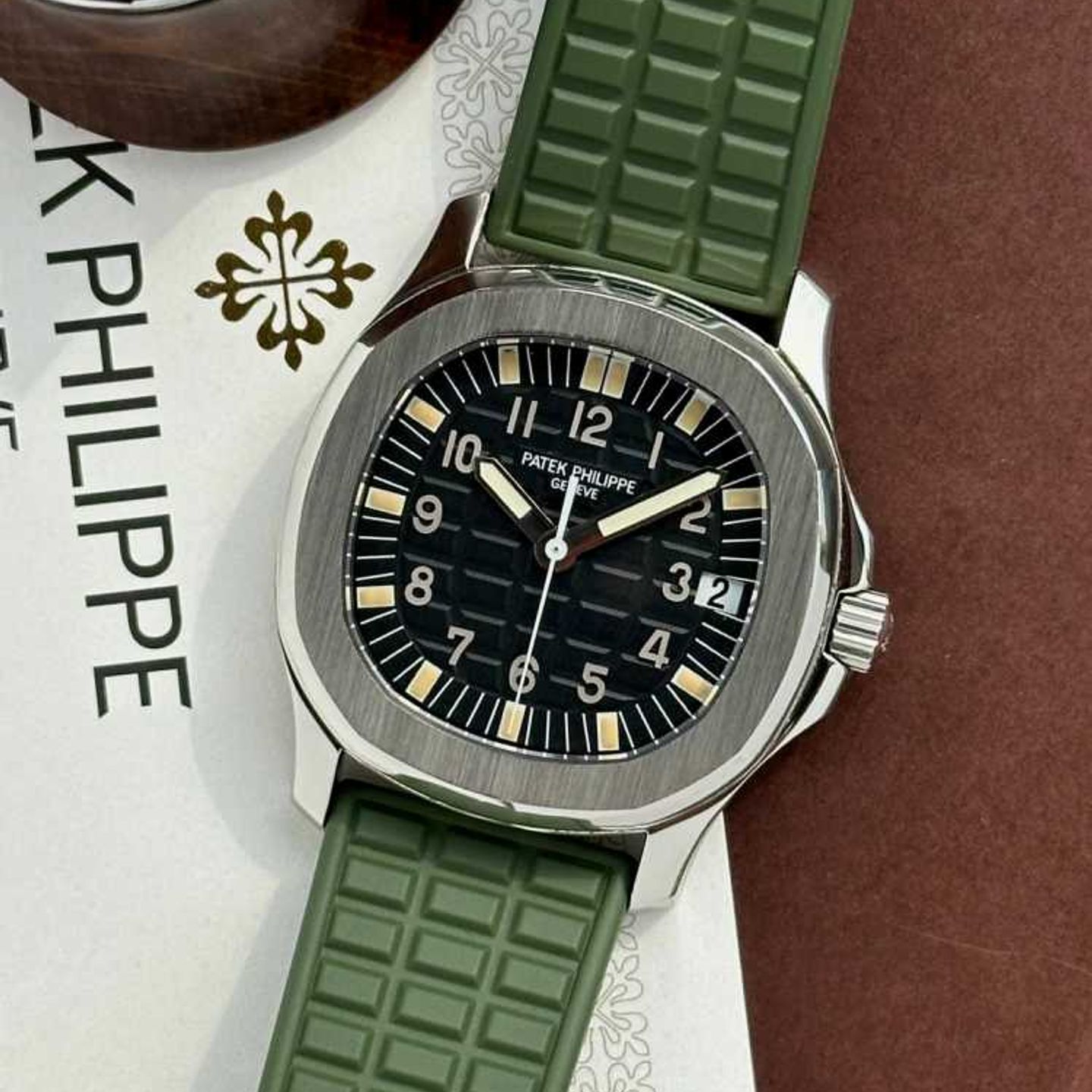 Patek Philippe Aquanaut 5066 - (1/8)