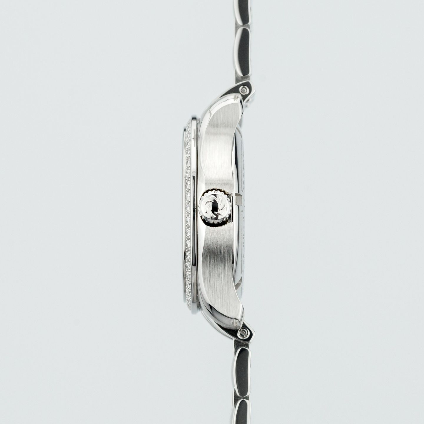 Carl F. Bucherer Manero 00.10911.08.13.31 (Unknown (random serial)) - Silver dial 30 mm Steel case (5/8)