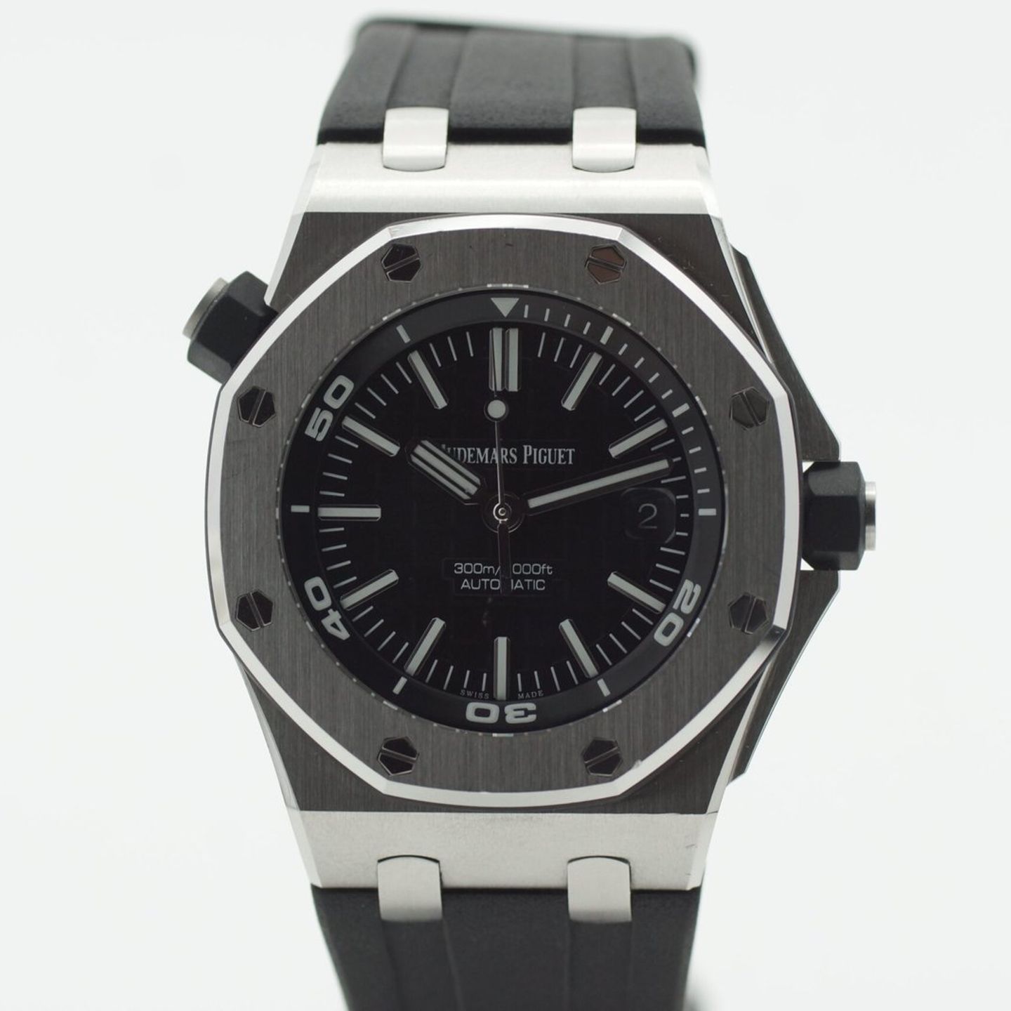 Audemars Piguet Royal Oak Offshore Diver 15710ST - (3/8)