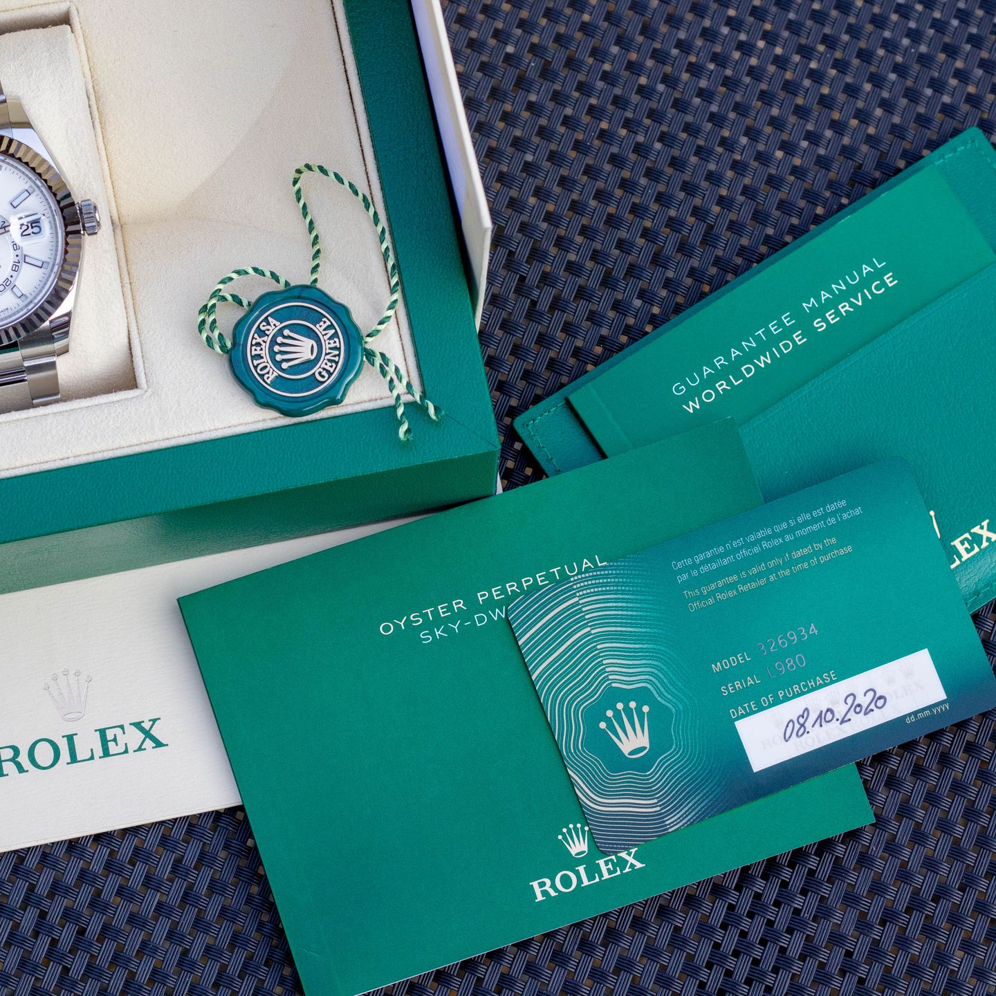 Rolex Sky-Dweller 326934 (2020) - Wit wijzerplaat 42mm Staal (2/8)