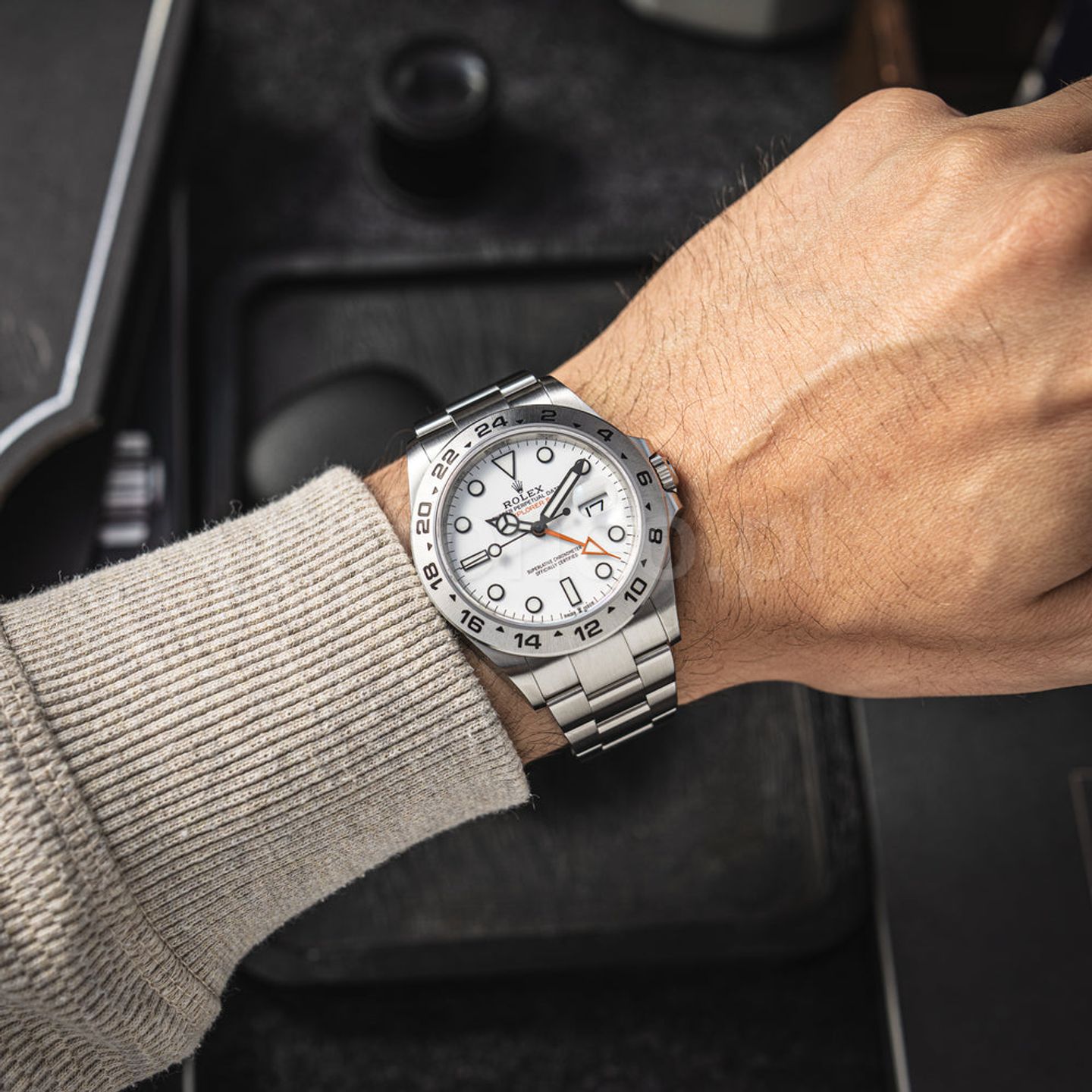 Rolex Explorer II 226570 - (2/8)