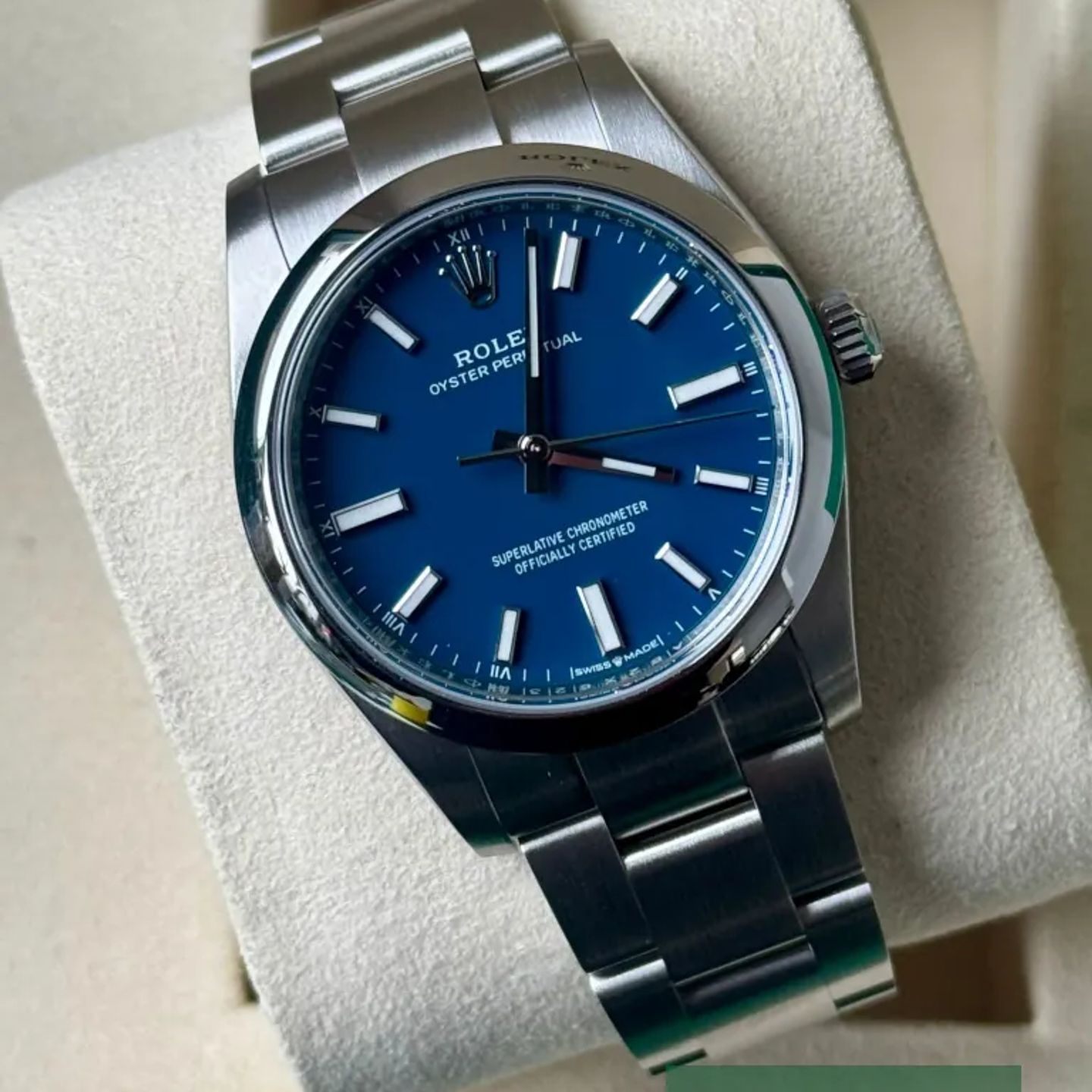 Rolex Oyster Perpetual 34 124200 (2026) - 34 mm Steel case (1/8)