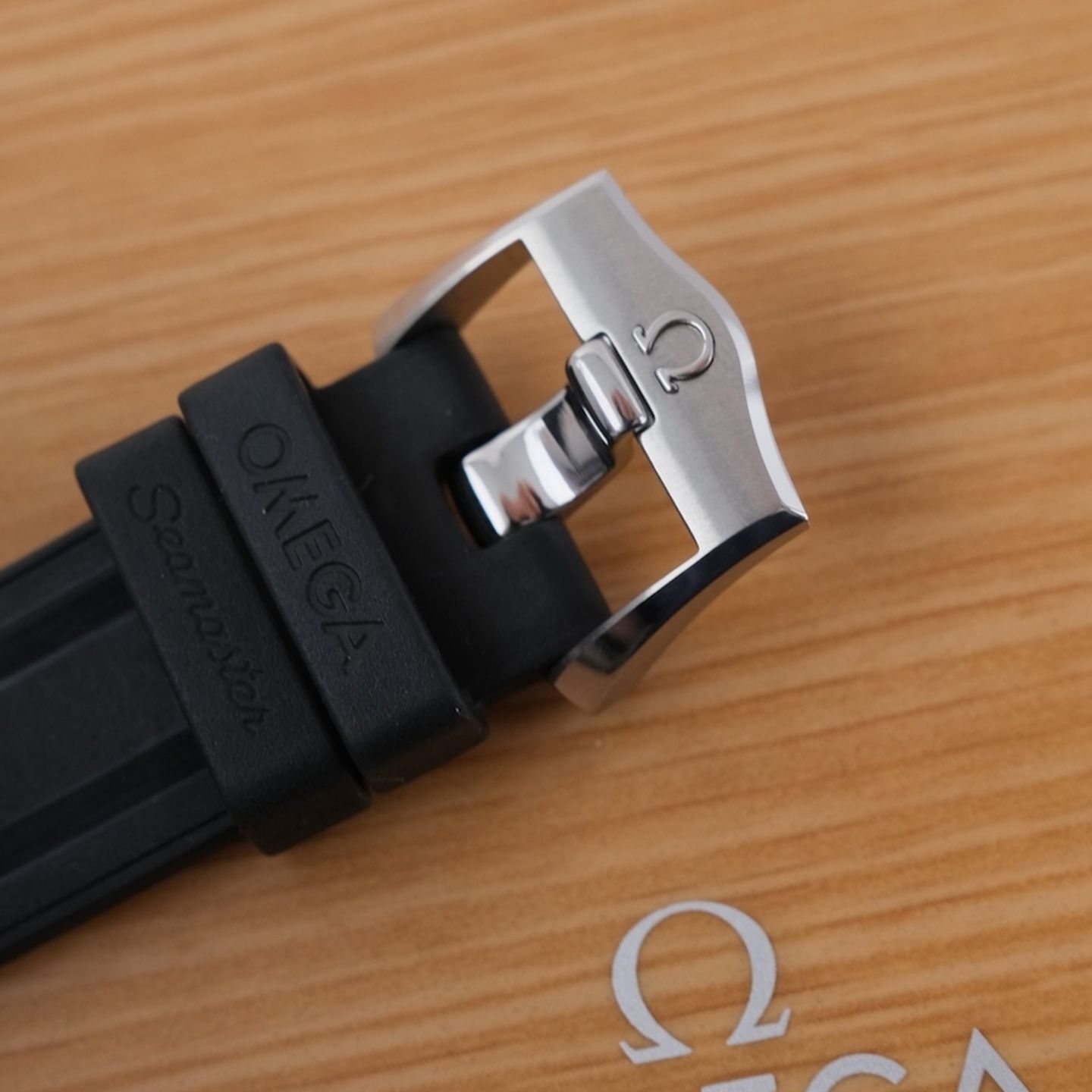 Omega Seamaster Diver 300 M 210.32.42.20.01.001 (2023) - Zwart wijzerplaat 42mm Staal (8/8)