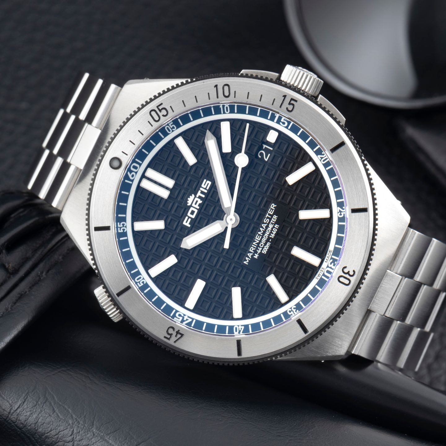 Unknown Unknown F8120022 - (2/8)