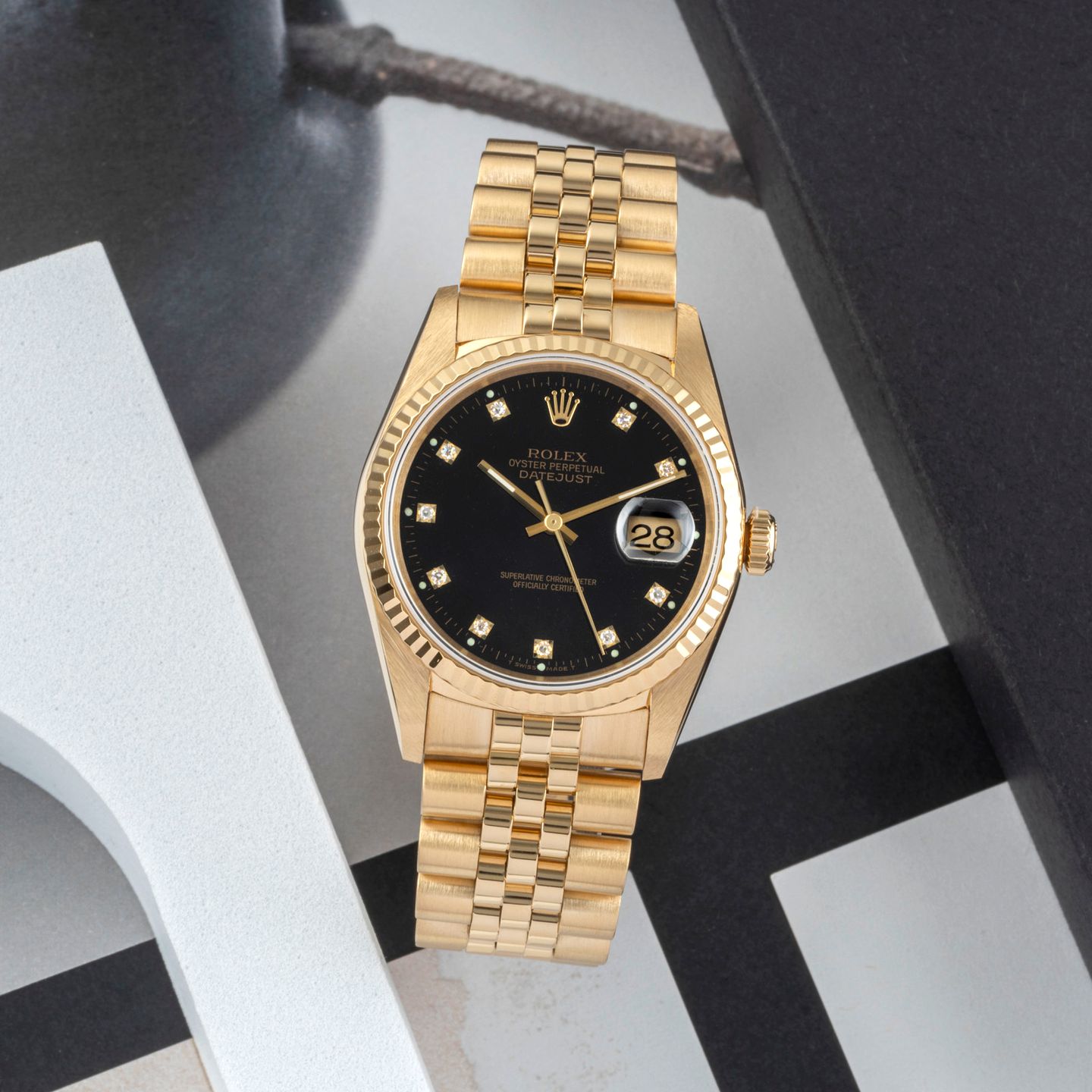 Rolex Datejust 36 16238 (Onbekend (willekeurig serienummer)) - Zwart wijzerplaat 36mm Geelgoud (1/8)