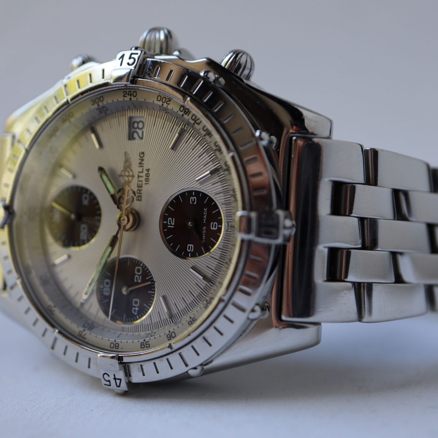 Unknown Unknown E2736536/BB37 - (4/8)