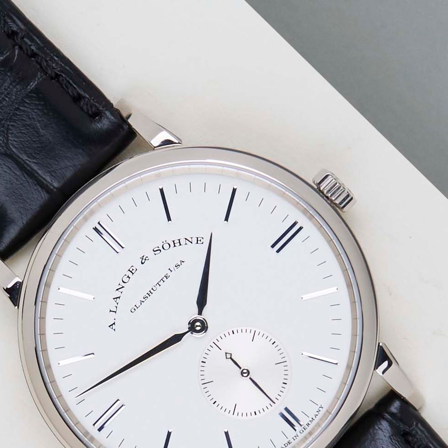 A. Lange & Söhne Saxonia 219.026 (2019) - Zilver wijzerplaat 35mm Witgoud (3/8)