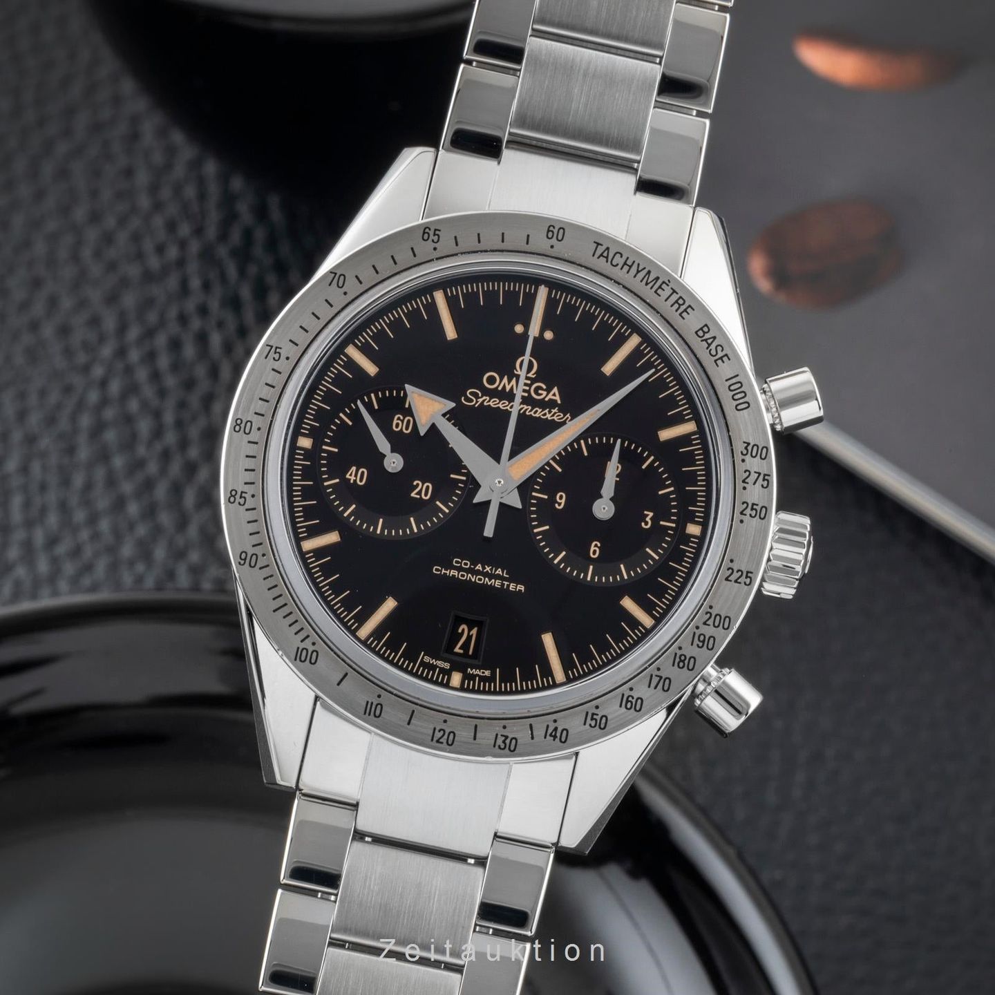 Omega Speedmaster '57 331.10.42.51.01.002 (Unknown (random serial)) - Black dial 42 mm Steel case (1/8)