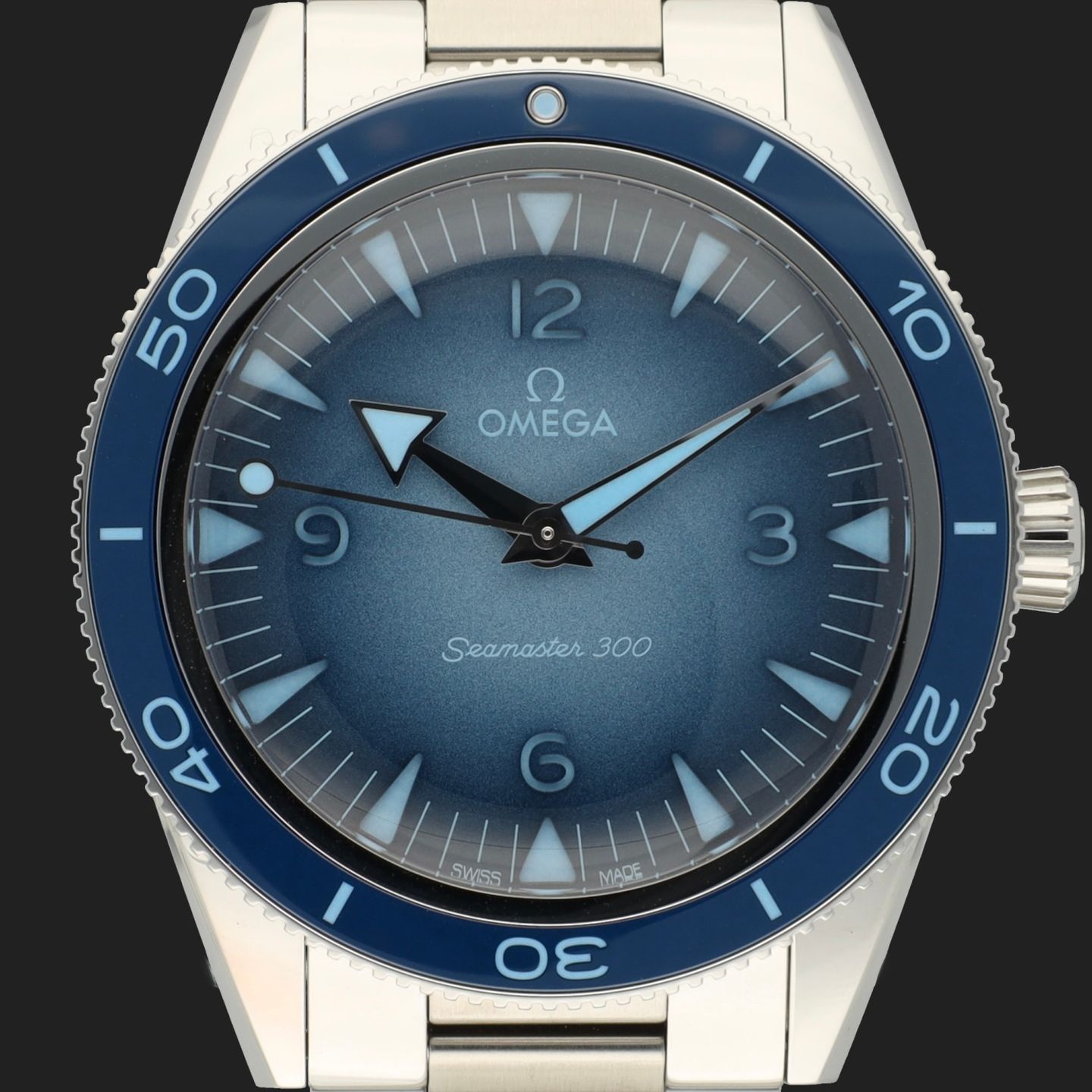 Omega Seamaster 300 234.30.41.21.03.002 - (2/8)