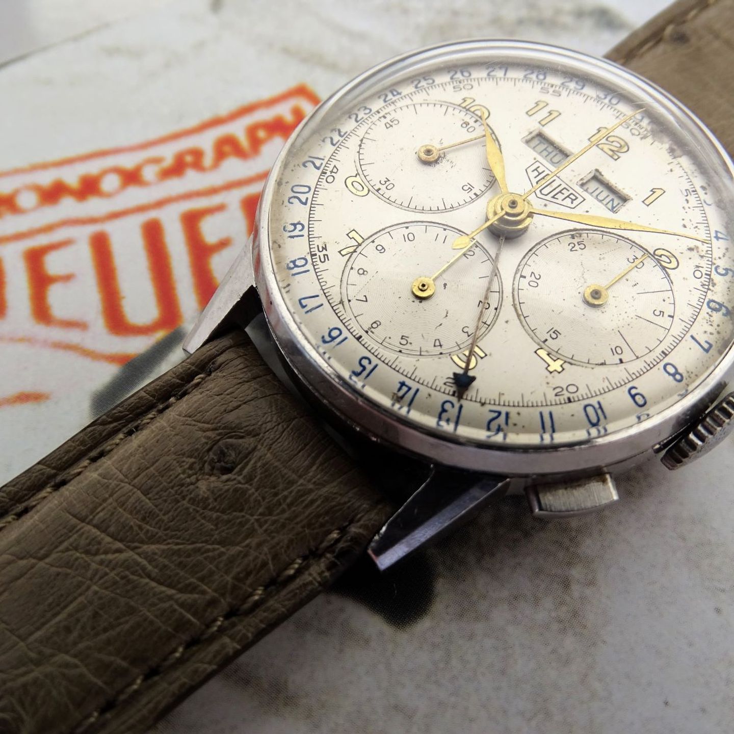 Heuer Vintage 2543 (1942) - Zilver wijzerplaat 35mm Staal (6/8)