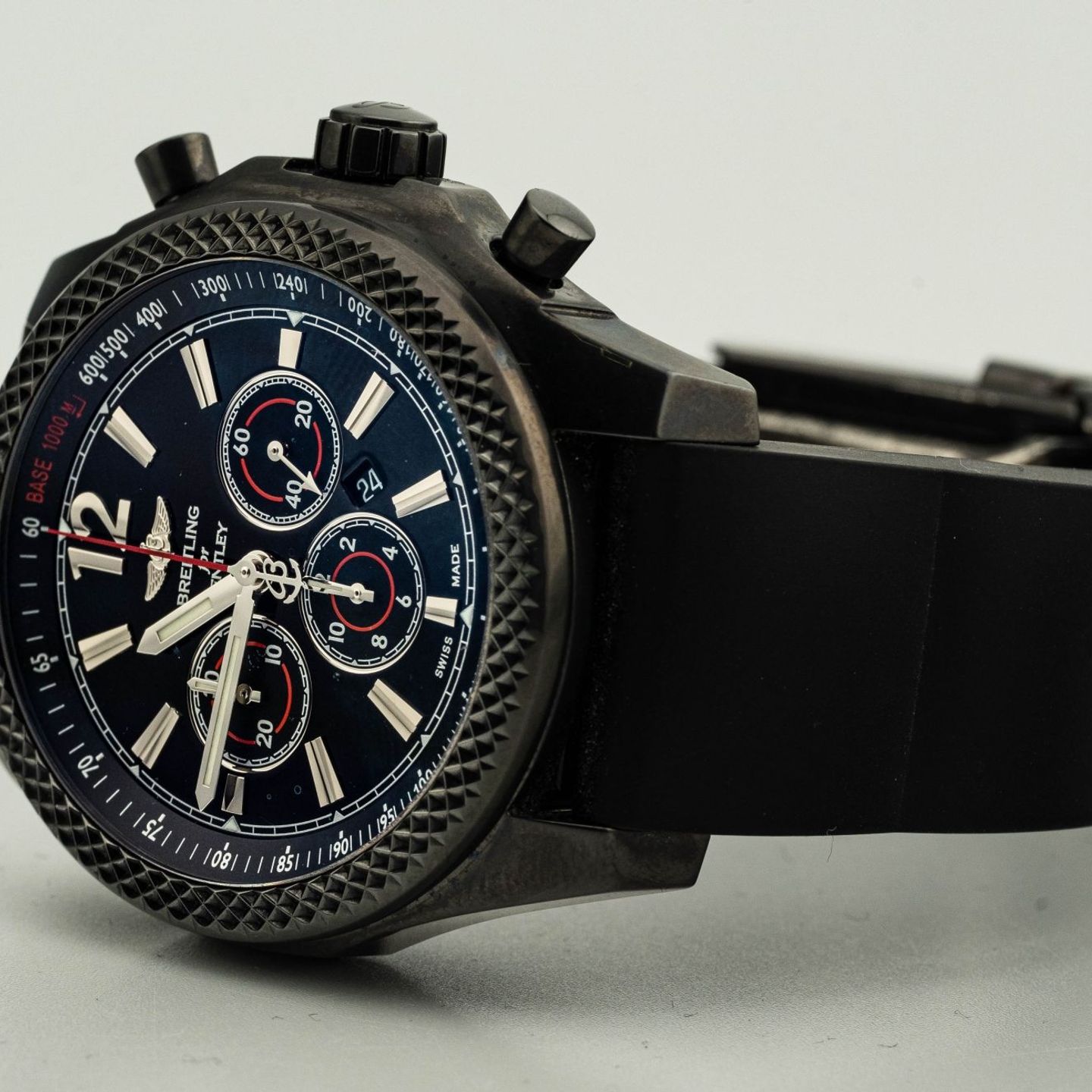 Breitling Bentley Barnato M41390 (Unknown (random serial)) - Black dial 42 mm Steel case (5/8)