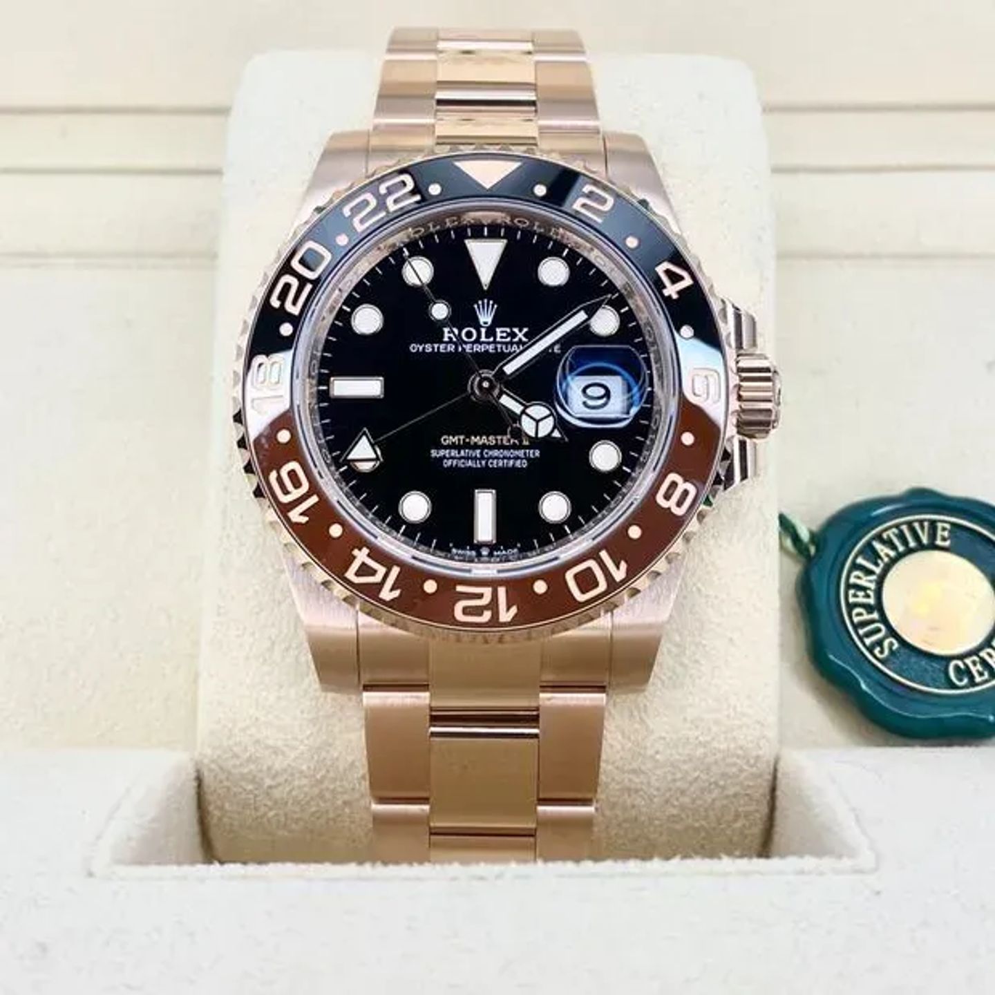 Rolex GMT-Master II 126715CHNR (2024) - Black dial 40 mm Rose Gold case (5/6)