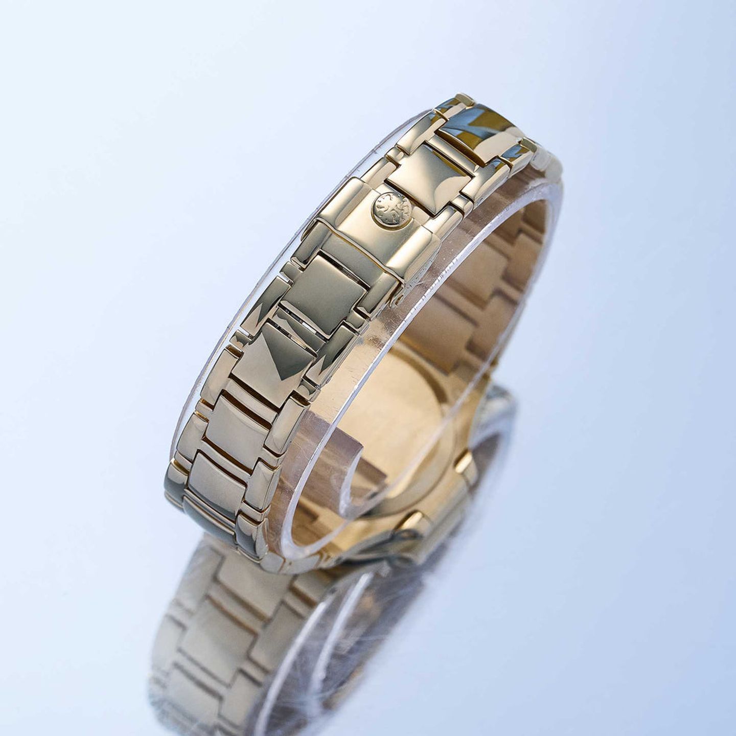 Patek Philippe Nautilus 4700 (2007) - White dial 29 mm Yellow Gold case (8/8)