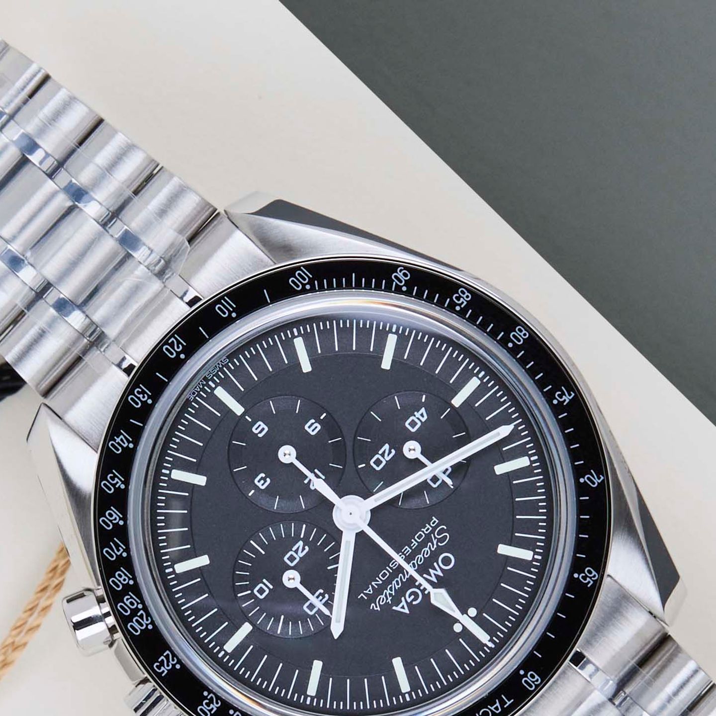 Omega Speedmaster Professional Moonwatch 310.30.42.50.01.002 - (4/8)