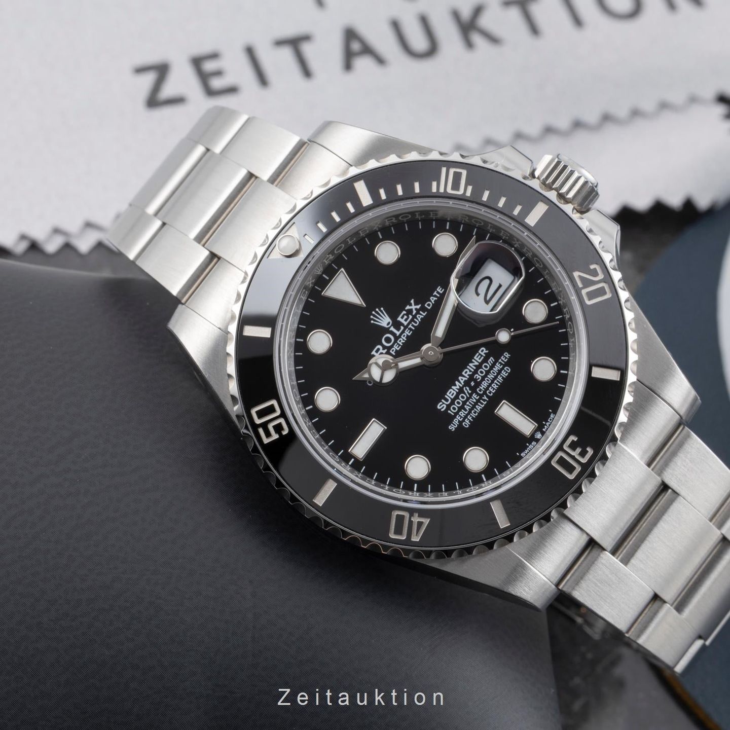 Rolex Submariner Date 126610LN (Onbekend (willekeurig serienummer)) - 41mm Staal (2/8)