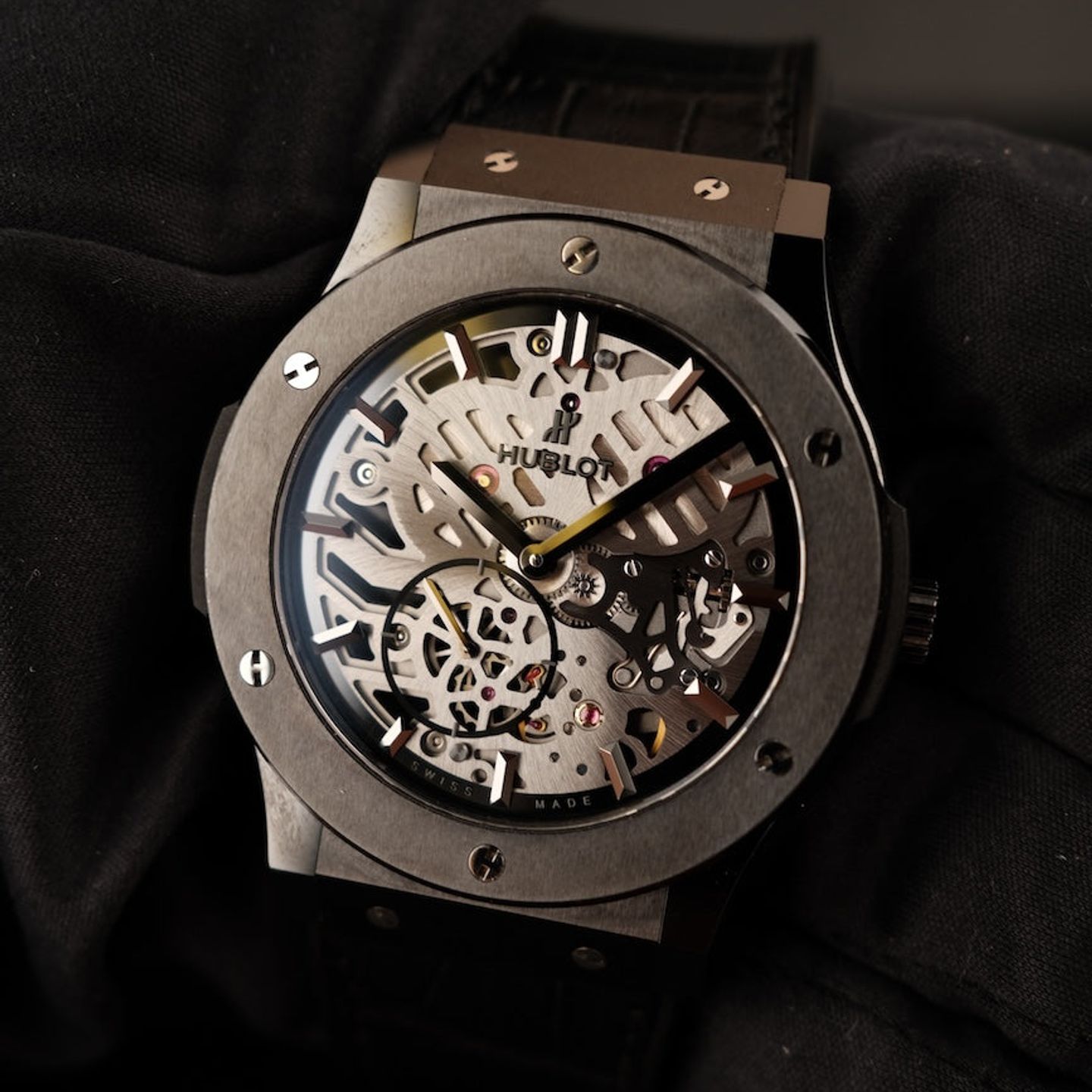 Hublot Classic Fusion Ultra-Thin 515.CM.0140.LR - (1/8)