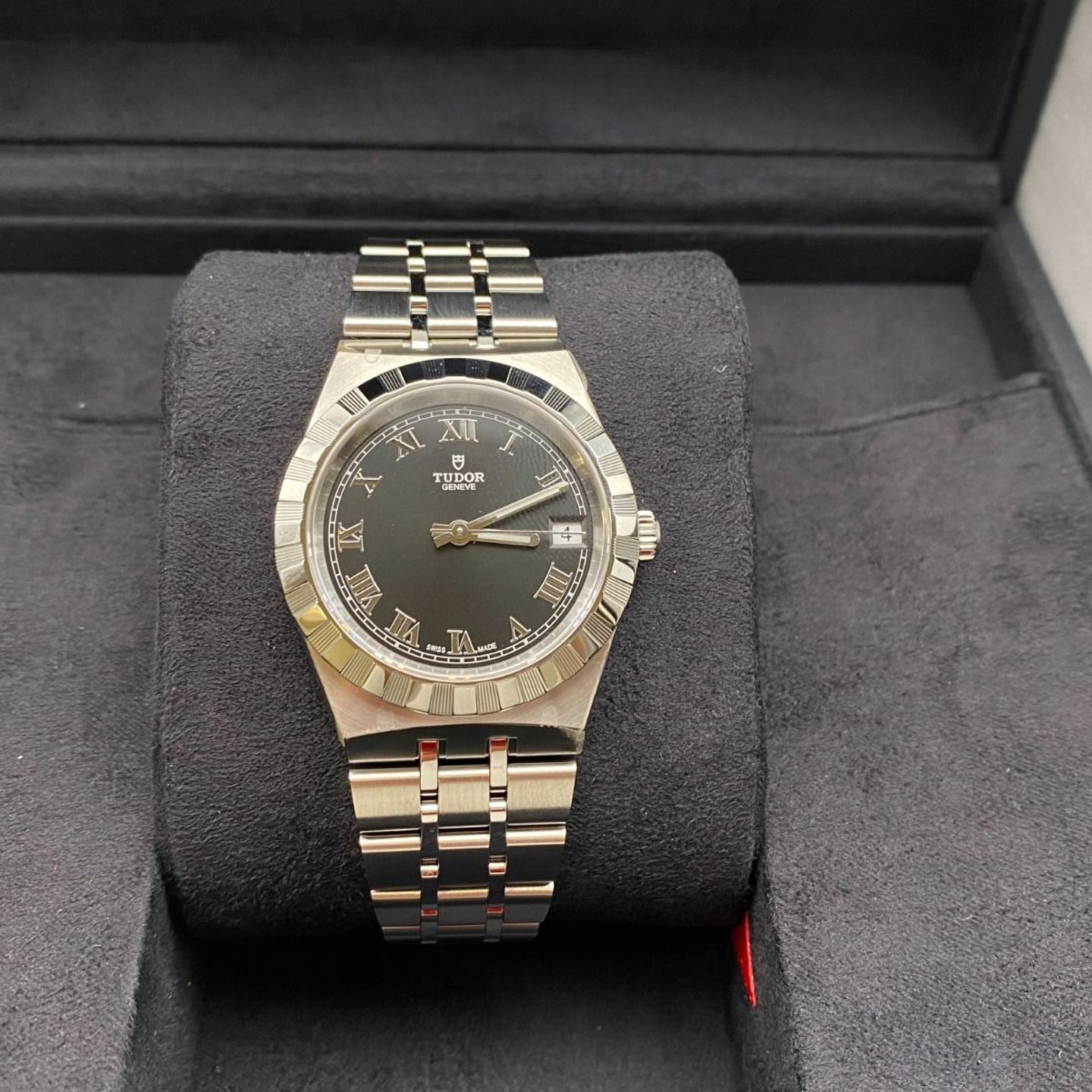 Tudor Royal 28400-0003 (2023) - Zwart wijzerplaat 34mm Staal (2/8)