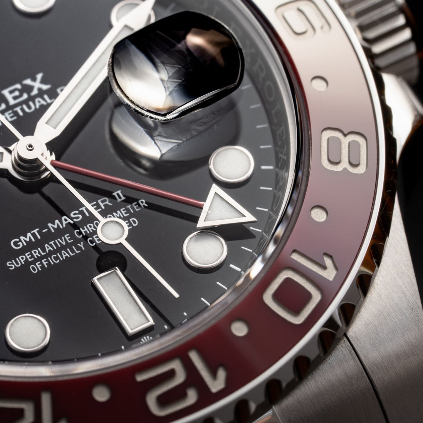 Rolex GMT-Master II 126710BLRO (2025) - Black dial 40 mm Steel case (2/8)