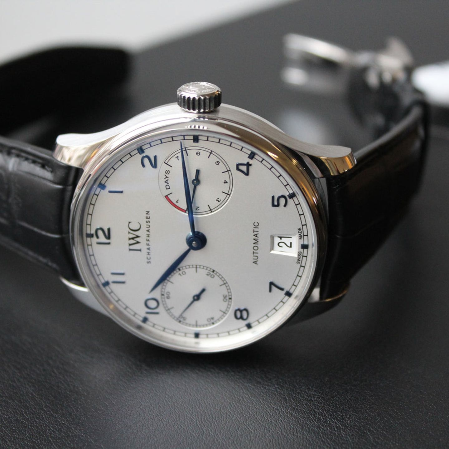 IWC Portuguese Automatic IW500705 (2024) - Zilver wijzerplaat 42mm Staal (2/2)