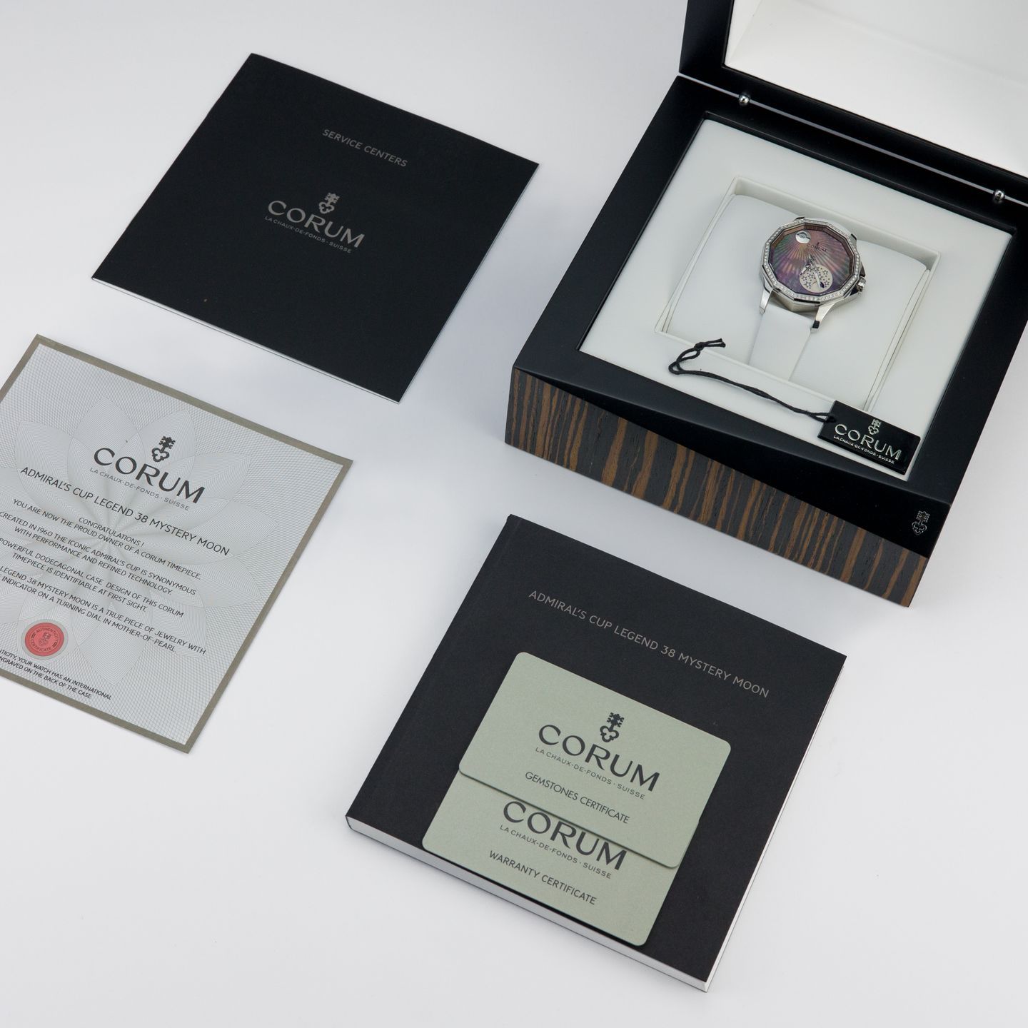 Corum Admiral's Cup Legend 38 384.101.47/F149 AN01 (2025) - Pearl dial 39 mm Steel case (2/8)