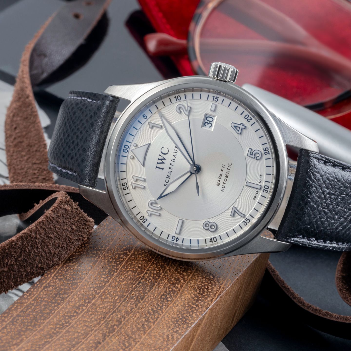 IWC Pilot Mark IW4421 (Onbekend (willekeurig serienummer)) - Zwart wijzerplaat 28mm Staal (2/8)