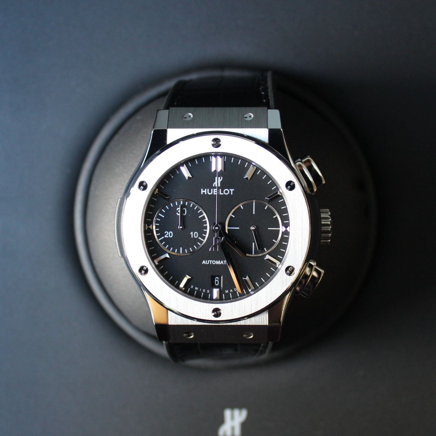Hublot Classic Fusion Chronograph 521.NX.1171.LR (2025) - Black dial 45 mm Titanium case (1/4)