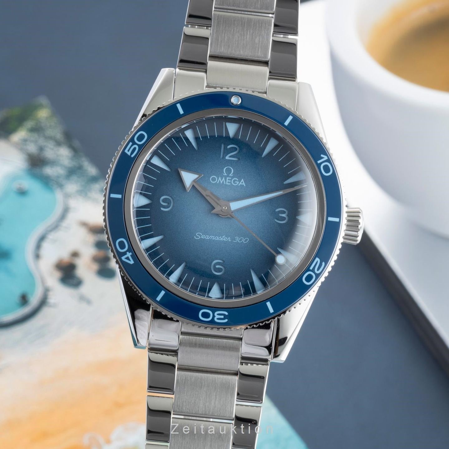 Omega Seamaster 300 234.30.41.21.03.002 (Unknown (random serial)) - Blue dial 41 mm Steel case (1/8)