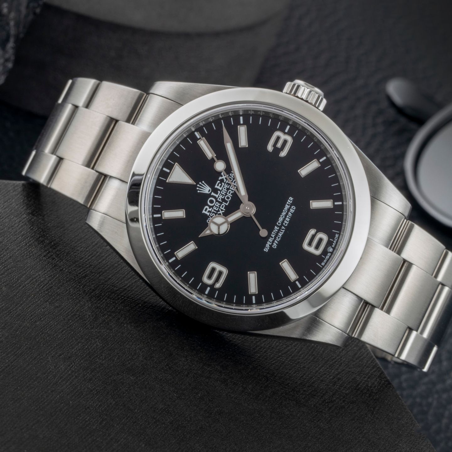Rolex Explorer 224270 - (2/8)