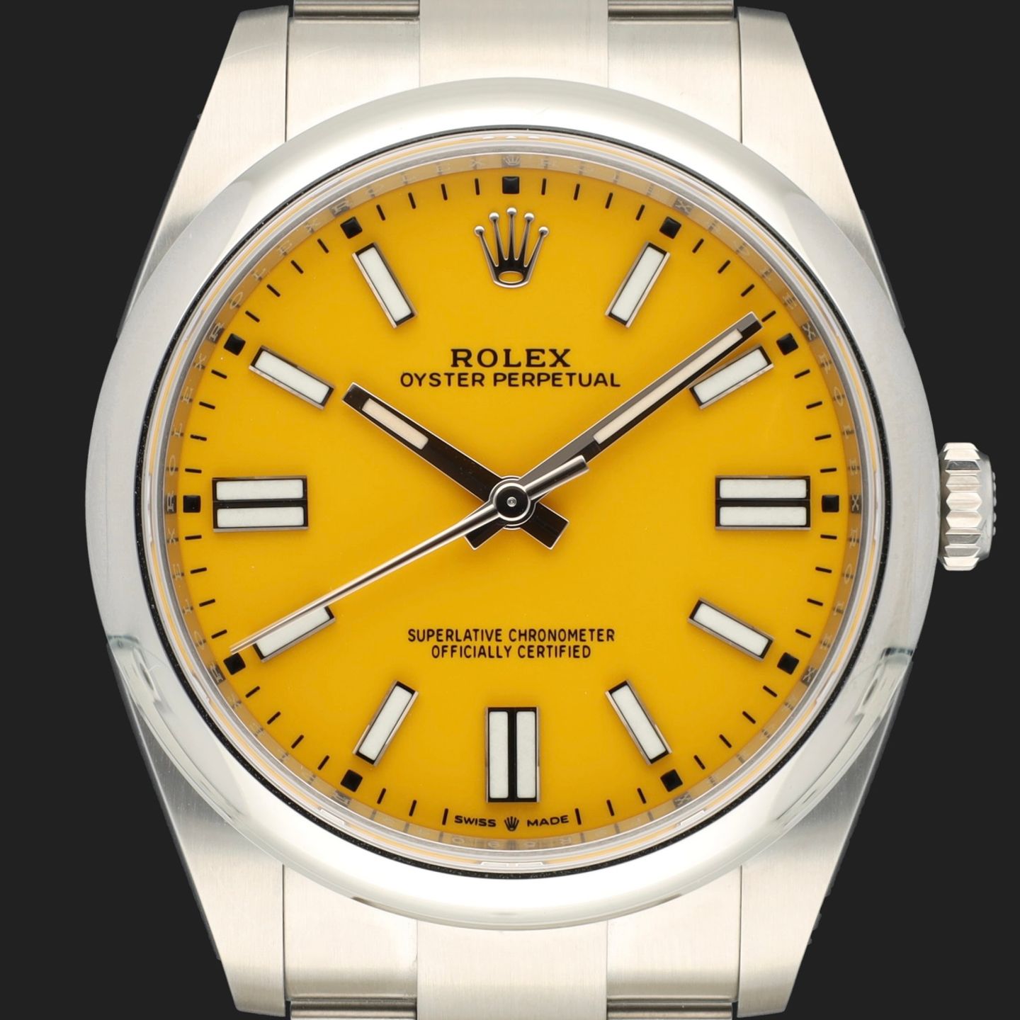 Rolex Oyster Perpetual 41 124300 (2022) - Yellow dial 41 mm Steel case (2/8)