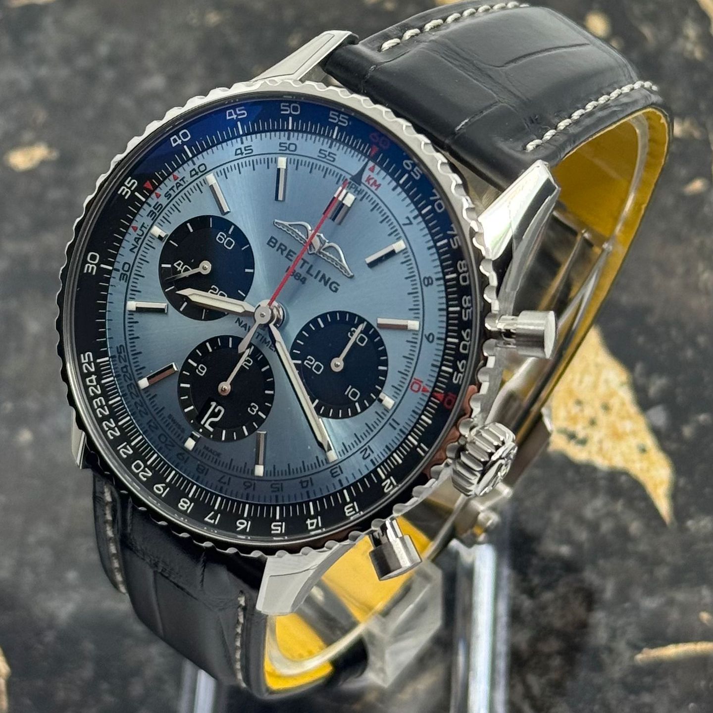 Breitling Navitimer 1 B01 Chronograph AB0138241C1P1 - (4/8)