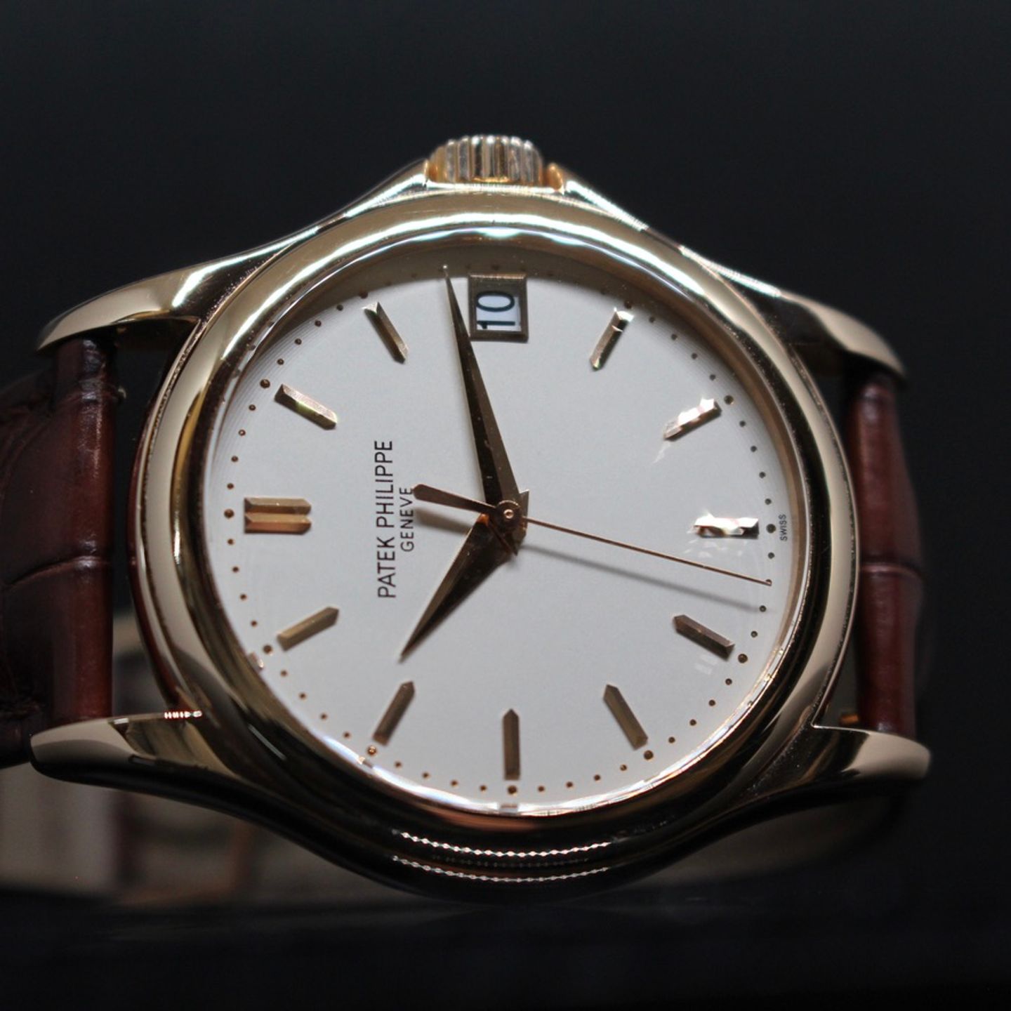 Patek Philippe Calatrava 5127R - (2/5)