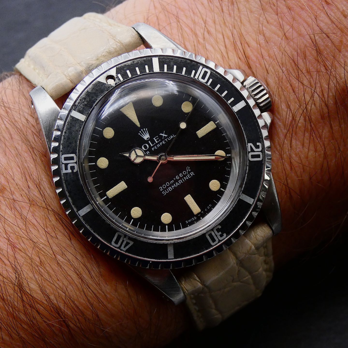 Rolex Submariner No Date 5513 (1968) - Black dial 40 mm Steel case (4/4)