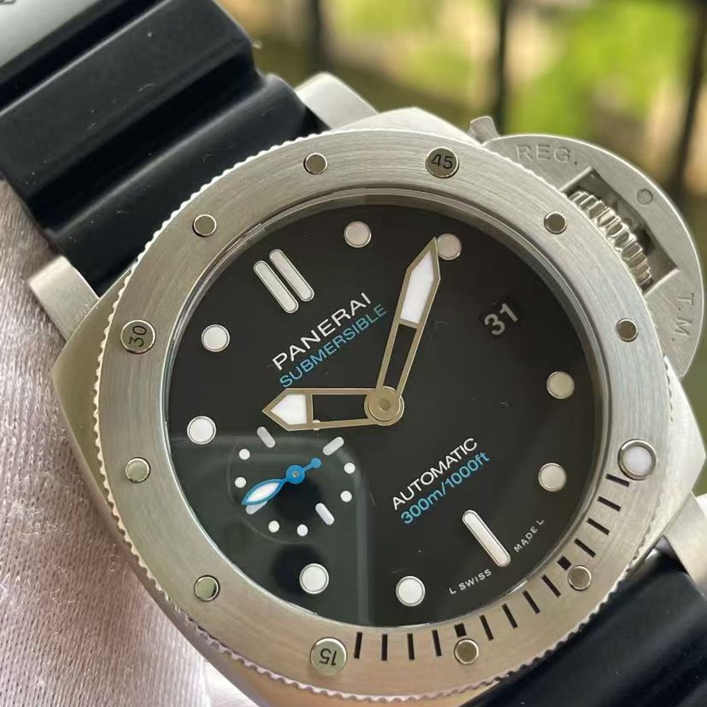 Panerai Luminor Submersible PAM02973 - (2/3)