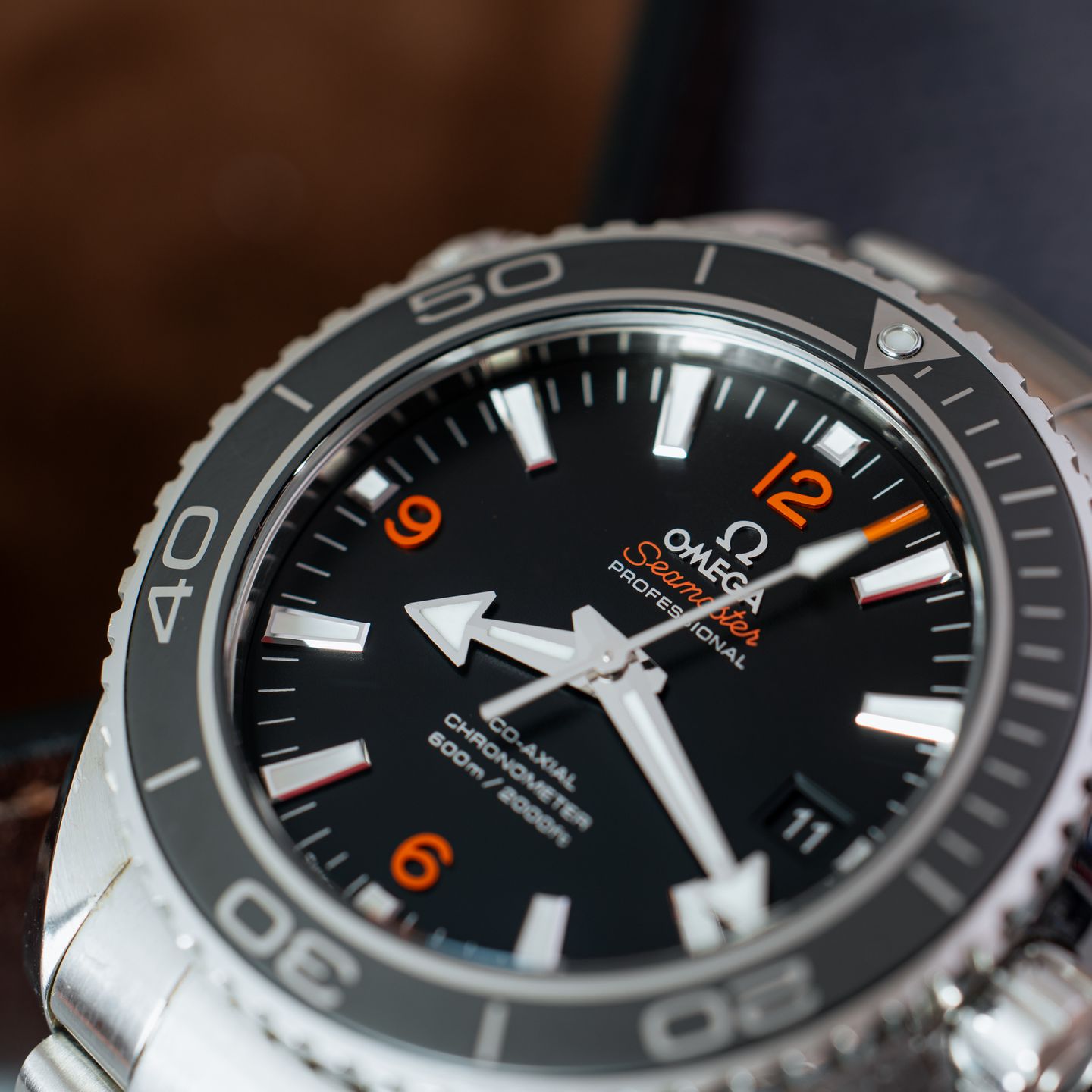 Omega Seamaster Planet Ocean 232.30.46.21.01.003 (2018) - Zwart wijzerplaat 46mm Staal (4/5)