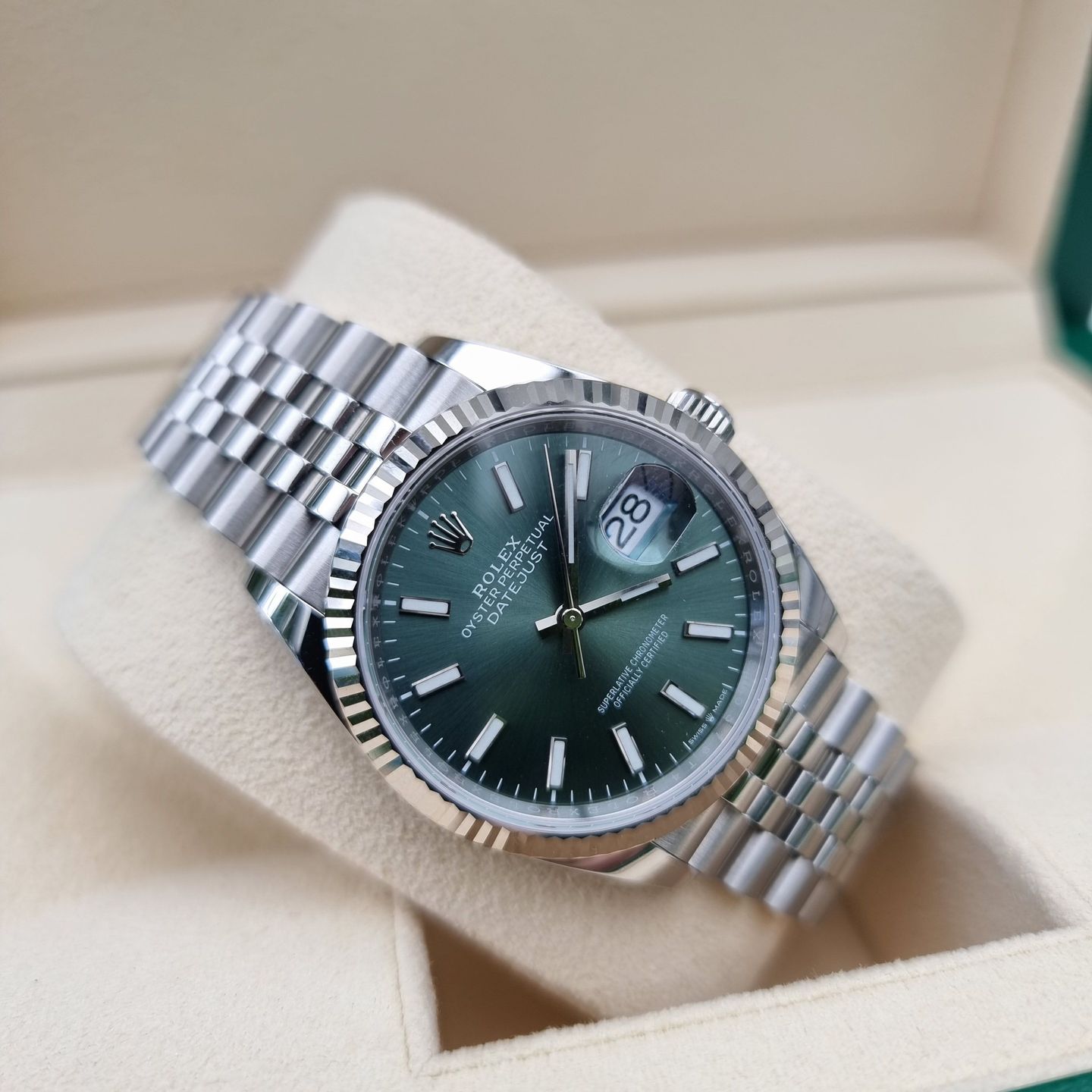 Rolex Datejust 36 126234 (2024) - Groen wijzerplaat 36mm Staal (1/1)