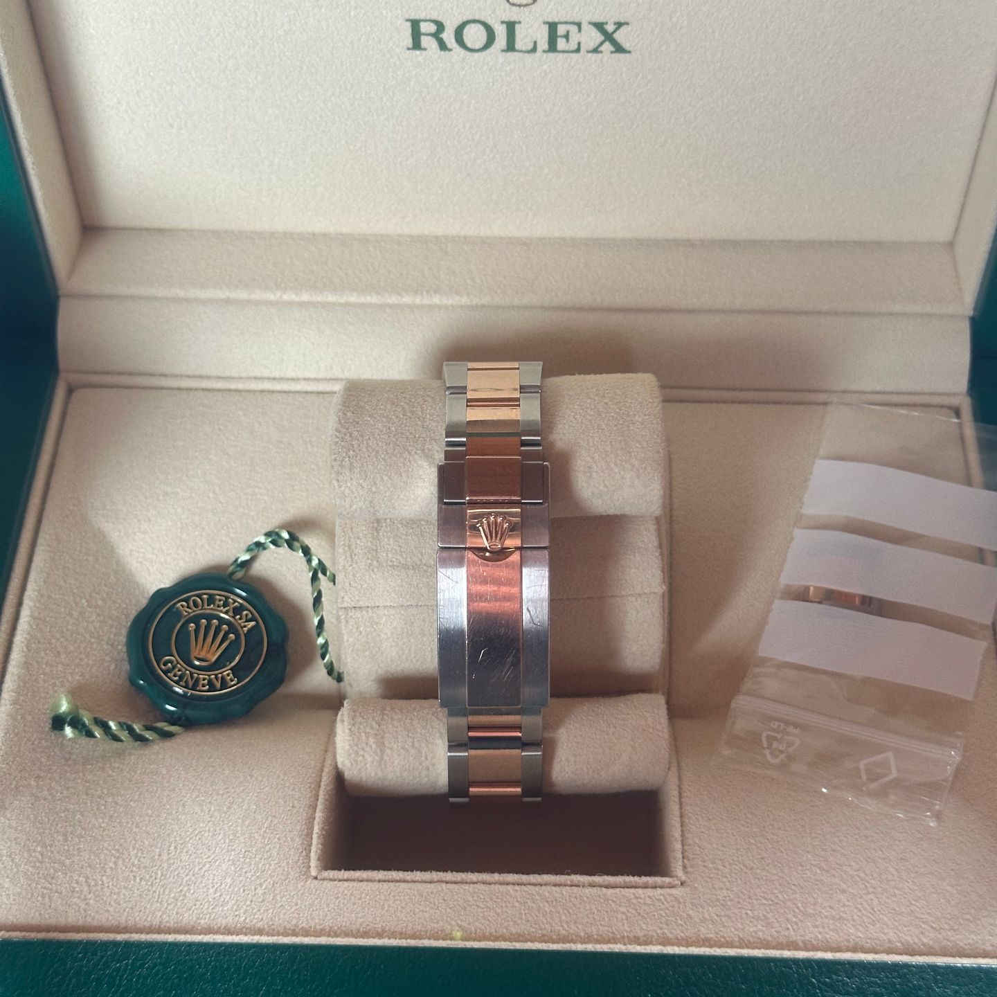 Rolex Yacht-Master 37 268621 (2021) - Zwart wijzerplaat 37mm Goud/Staal (2/2)