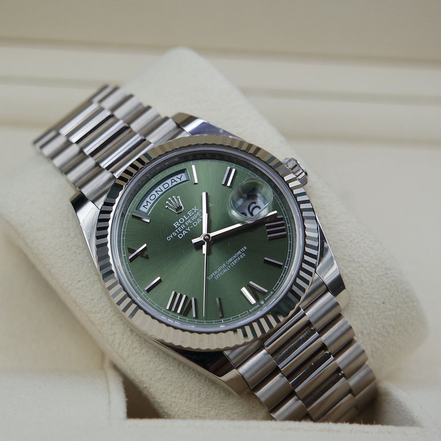 Rolex Day-Date 40 228239 (2023) - Green dial 40 mm White Gold case (1/7)
