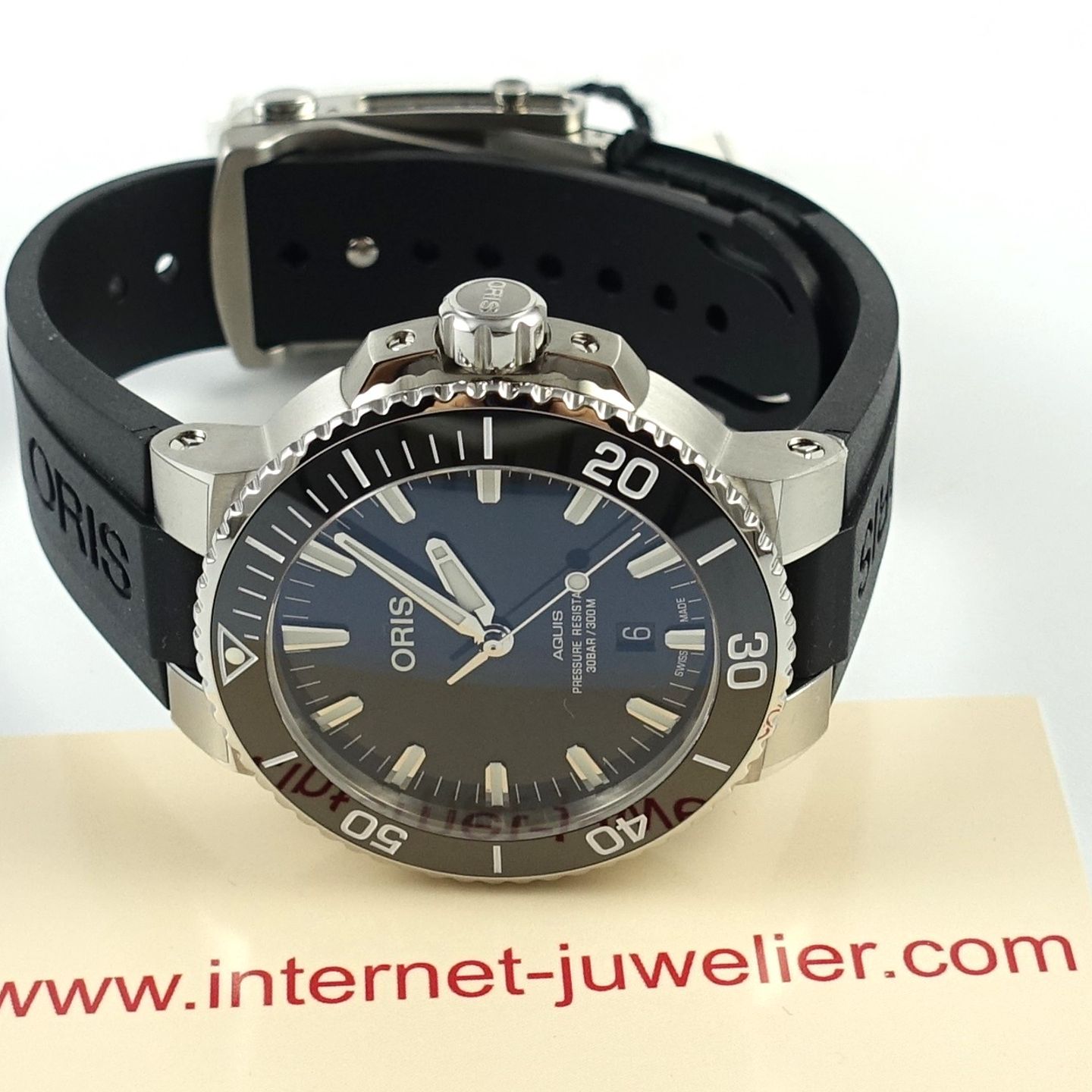 Oris Aquis Date 01 733 7730 4134 - (3/8)