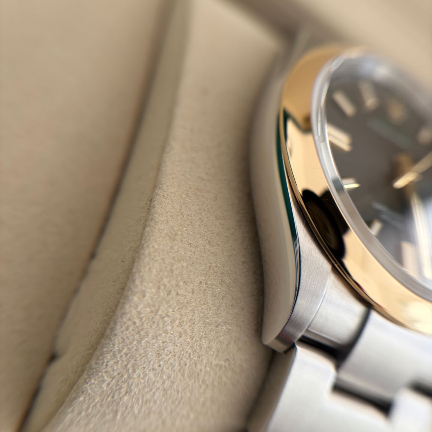 Rolex Oyster Perpetual 36 126003 - (6/8)
